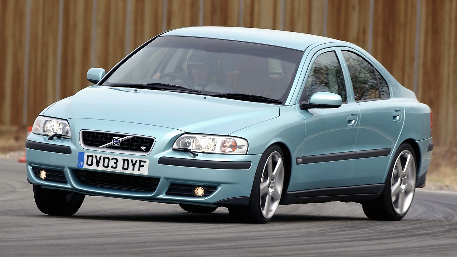 Volvo S60 R