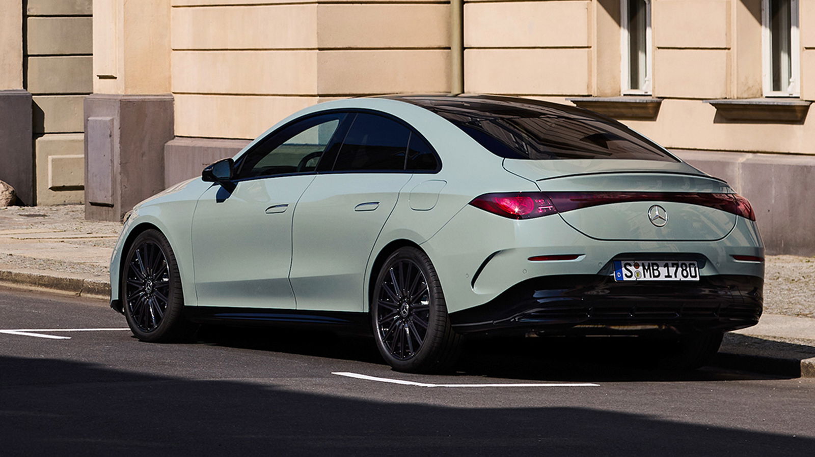 Mercedes CLA Hybrid, rear