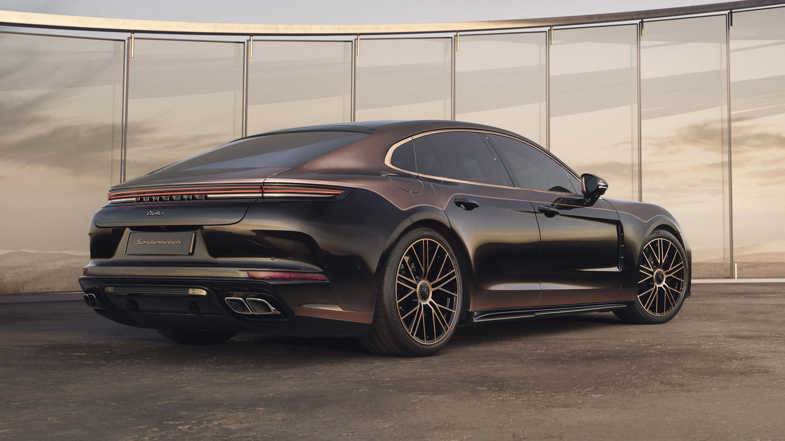 Sonderwunsch Porsche Panamera Turbo E-Hybrid - rear