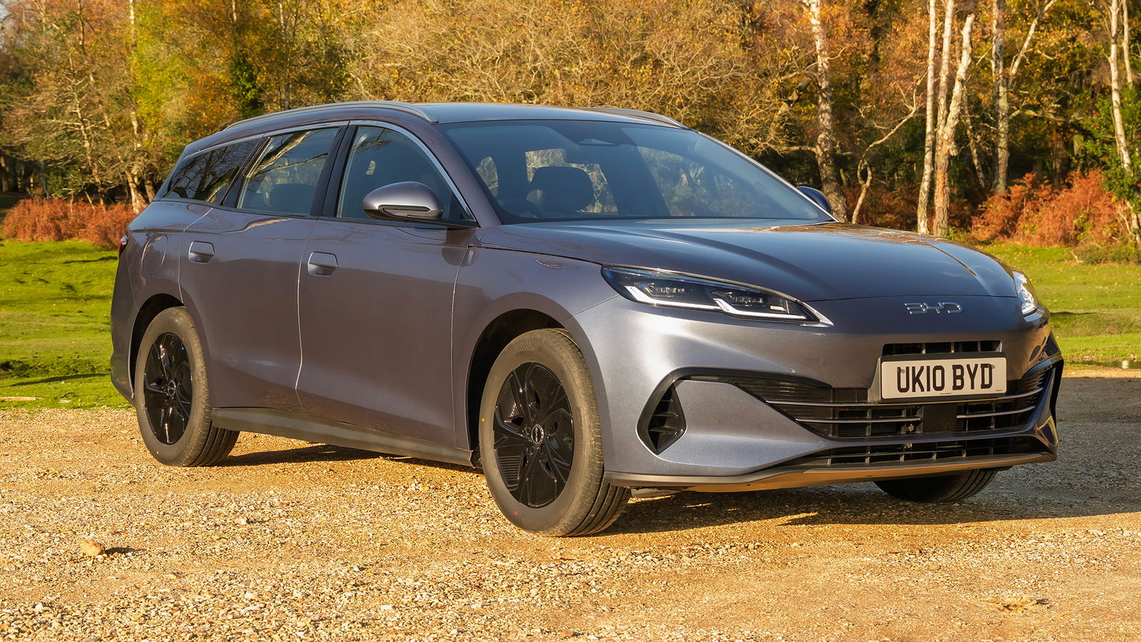 BYD Seal 6 Touring, front