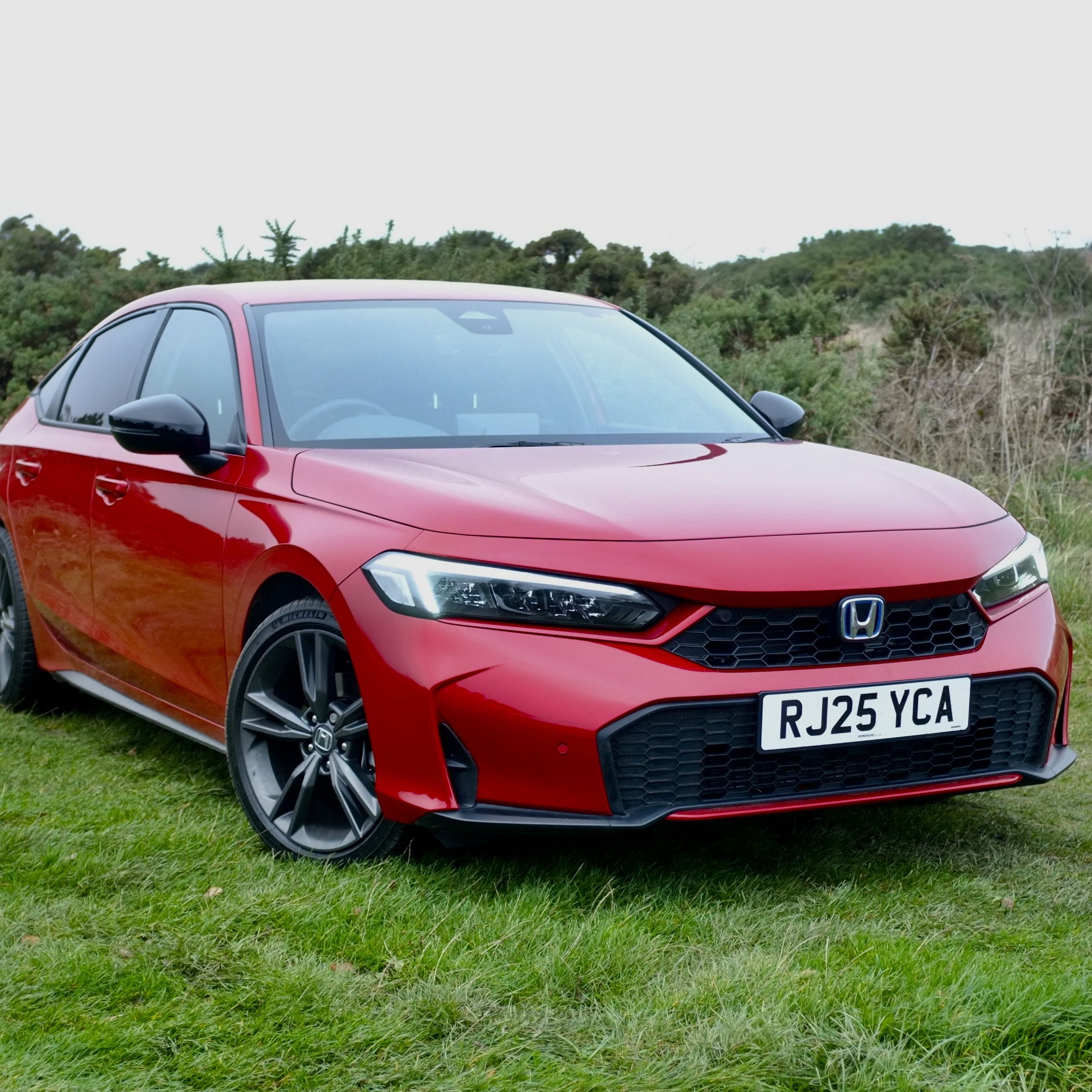 Honda Civic Hybrid - front