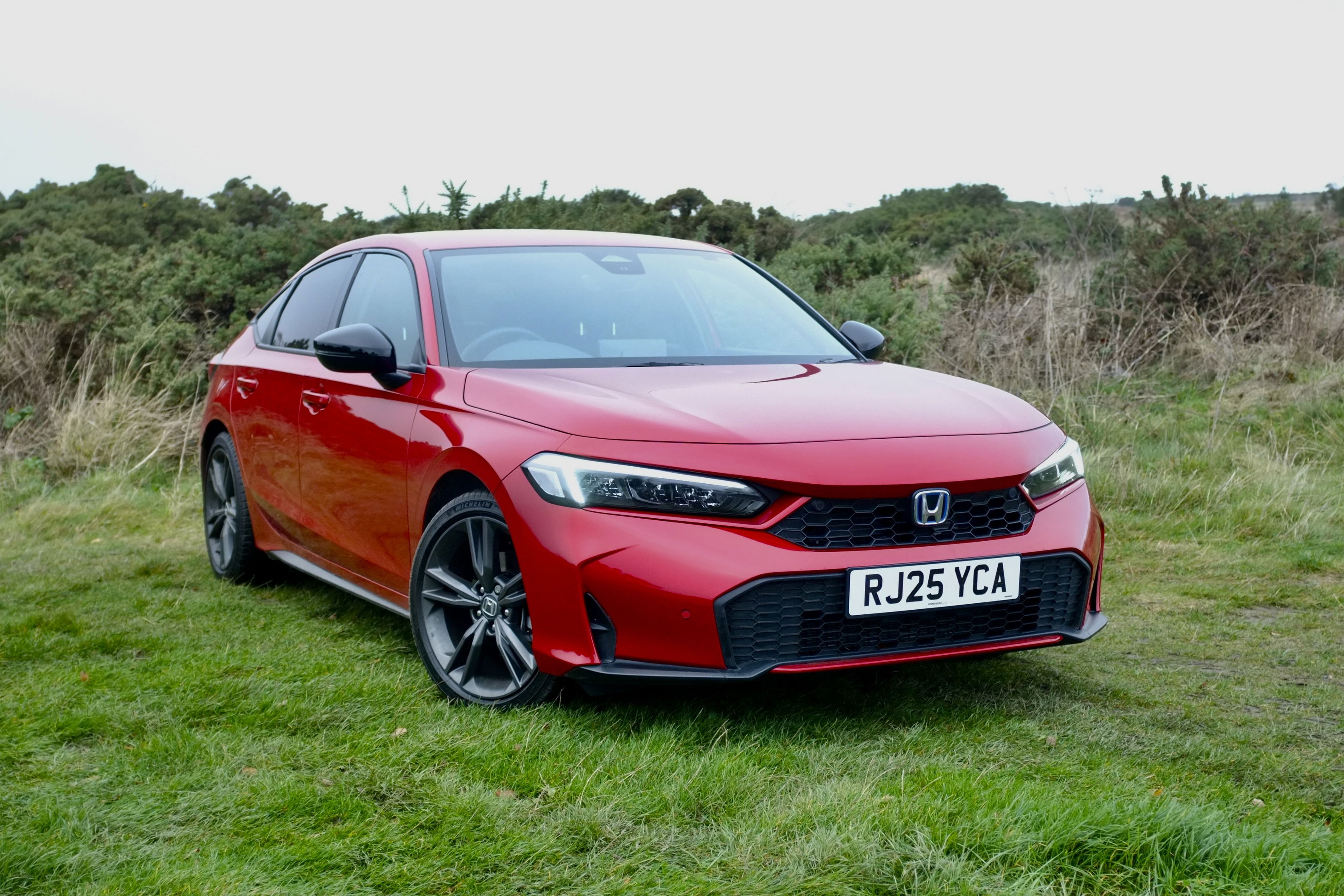 Honda Civic Hybrid - front