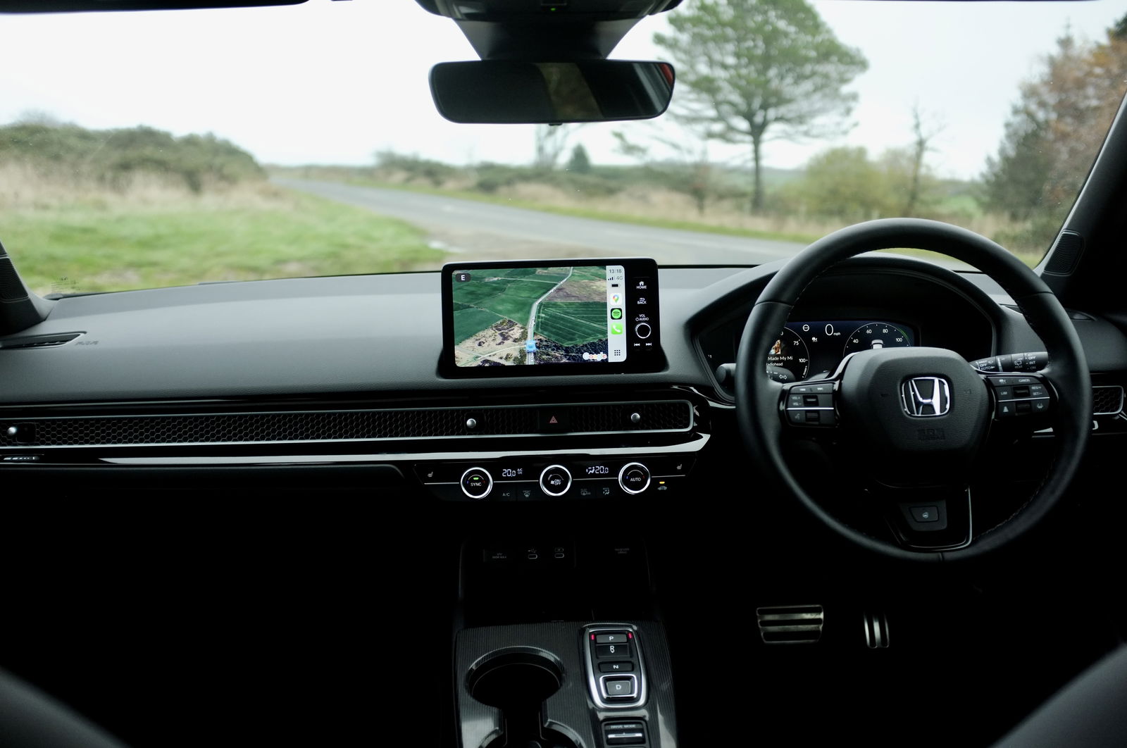 Honda Civic Hybrid - interior