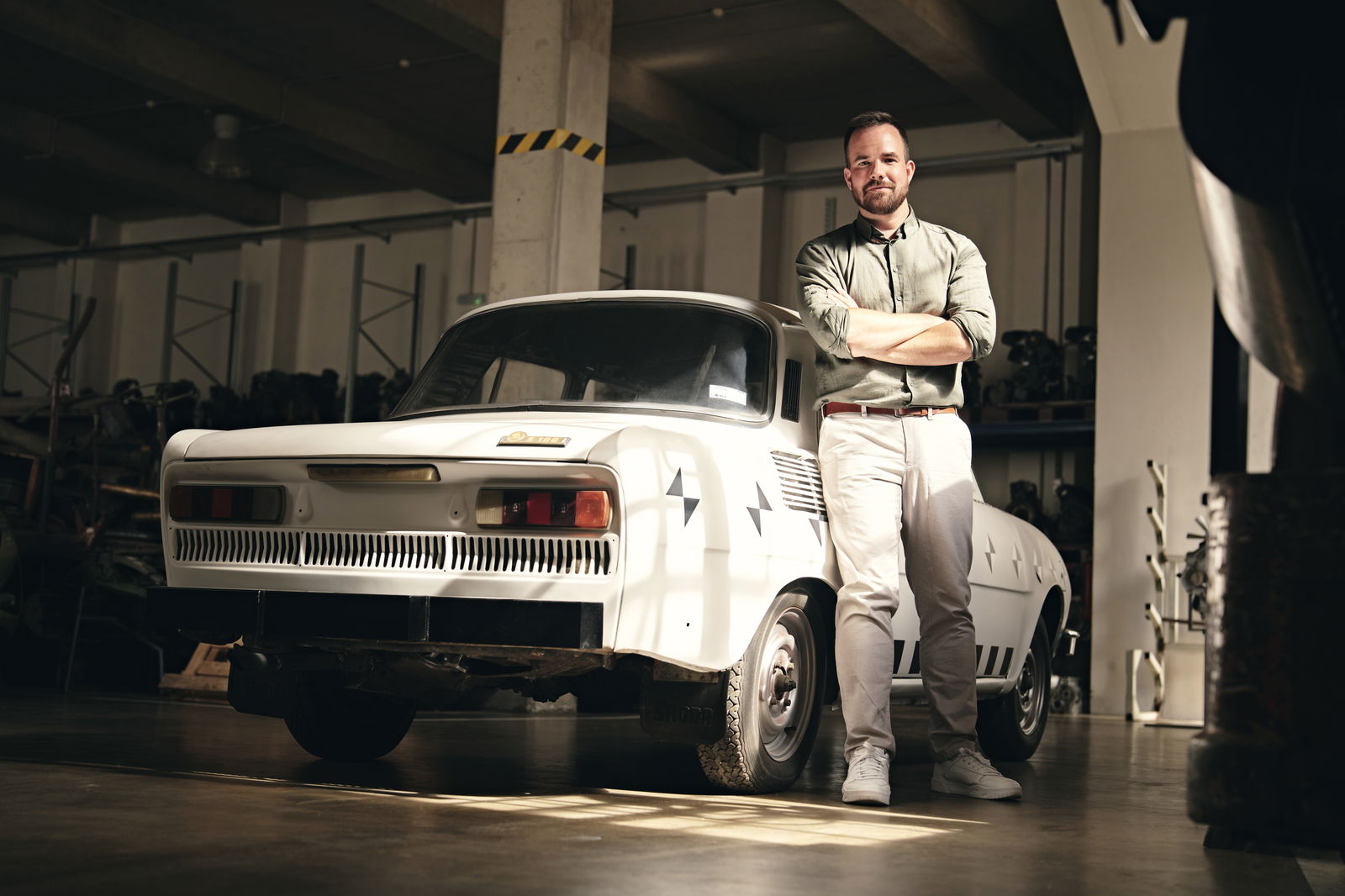 Martin Paclt with original Skoda 100