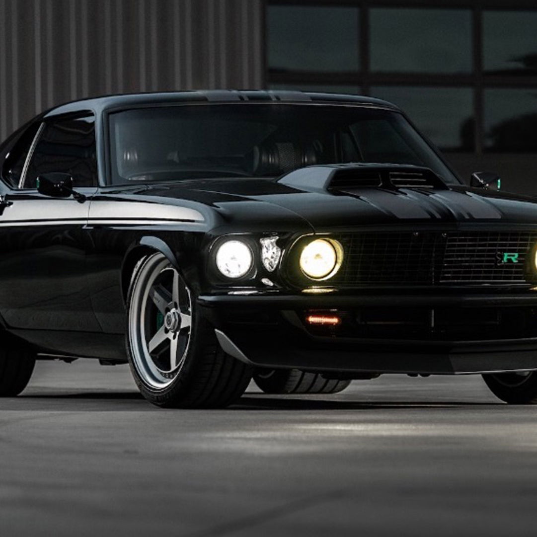 Ringbrothers Ford Mustang Kingpin