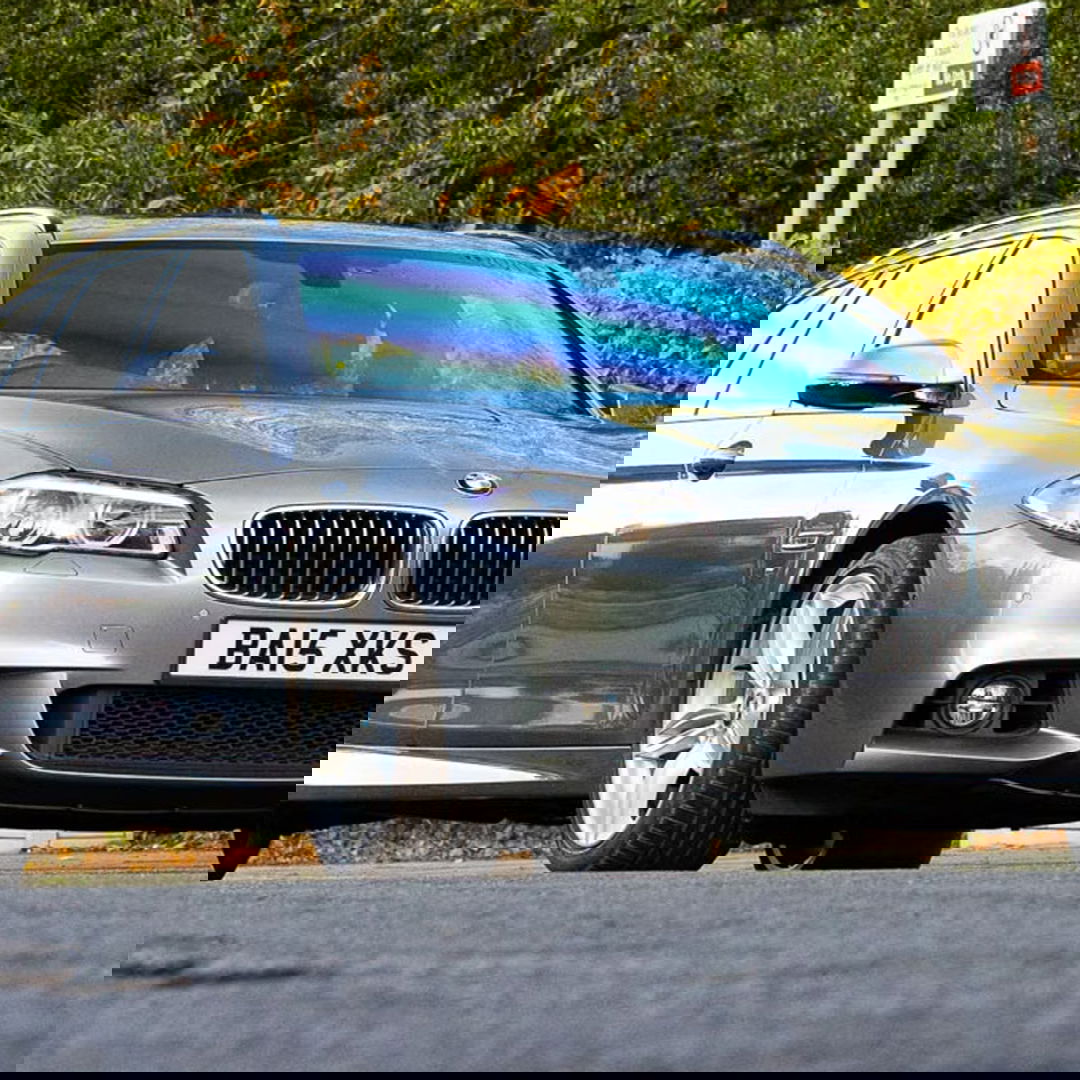 F11 BMW 535i Touring, front