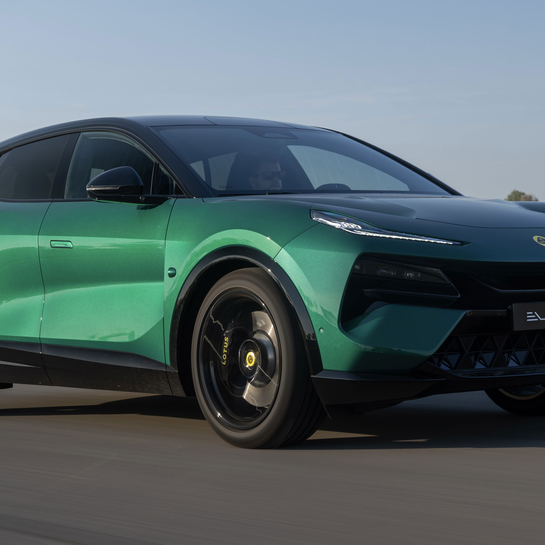 Lotus Eletre - front