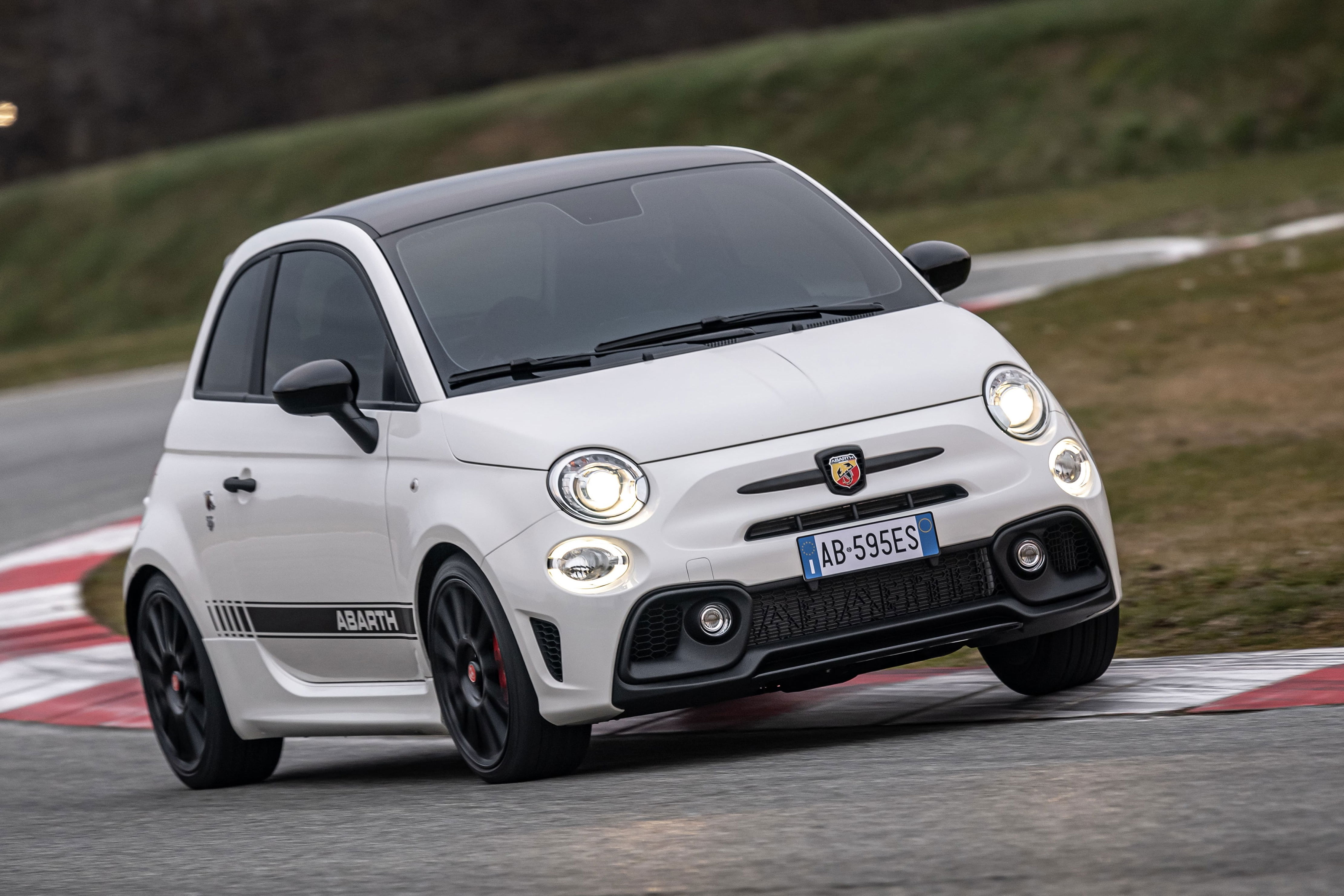 Abarth 595