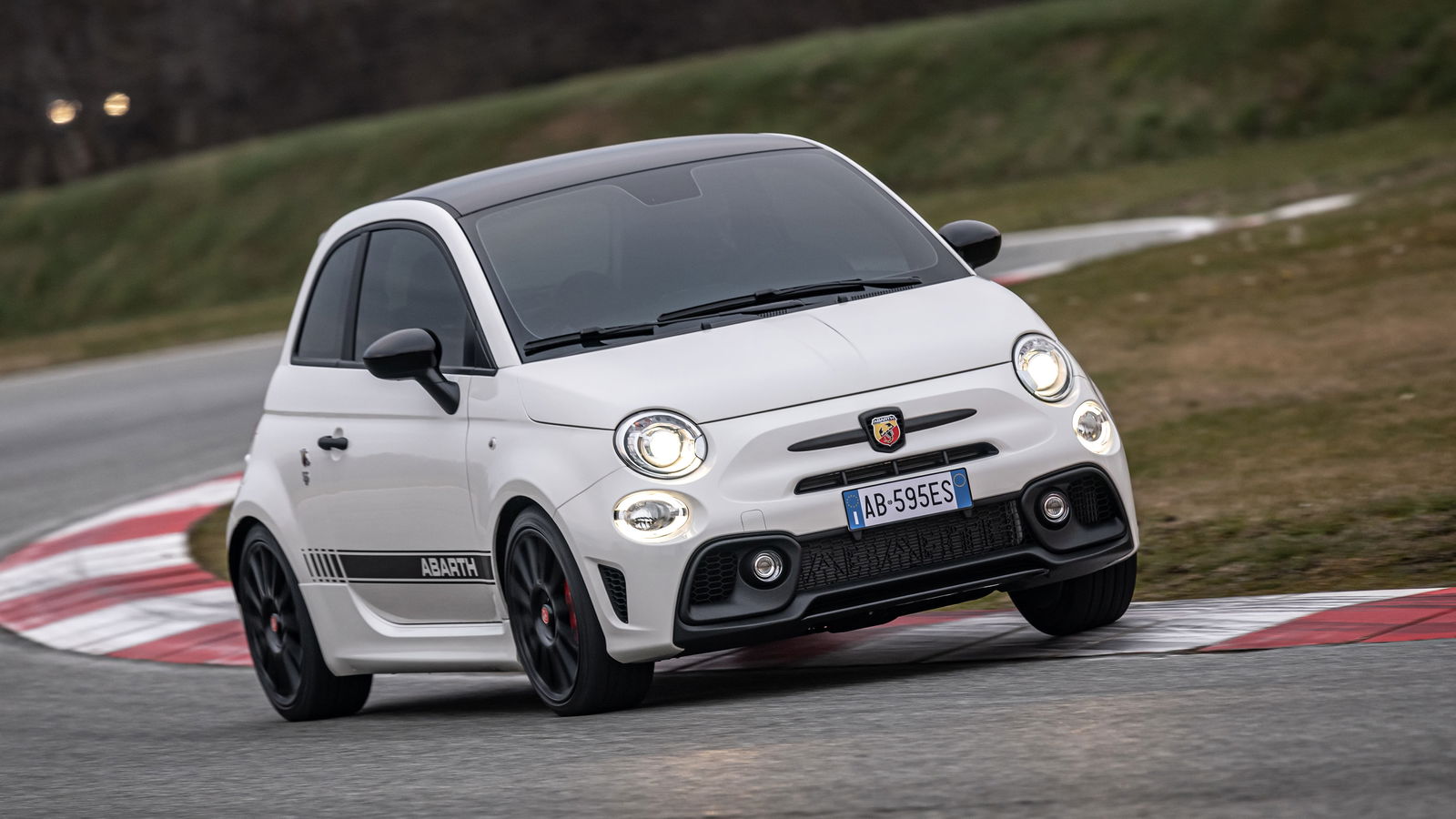 Abarth 595