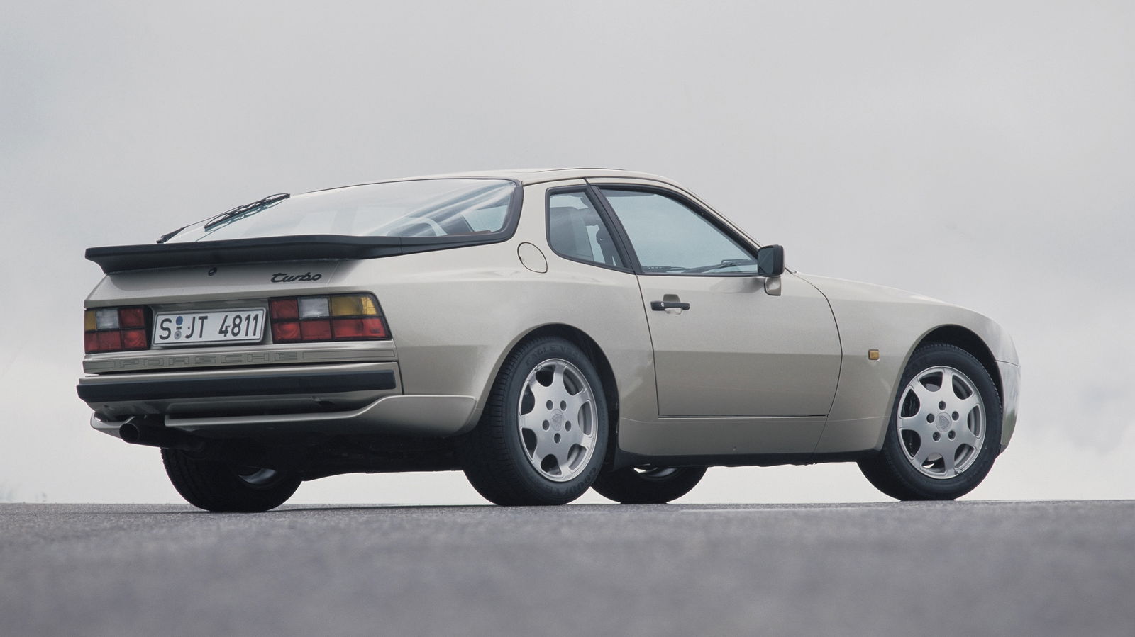 Porsche 944 Turbo