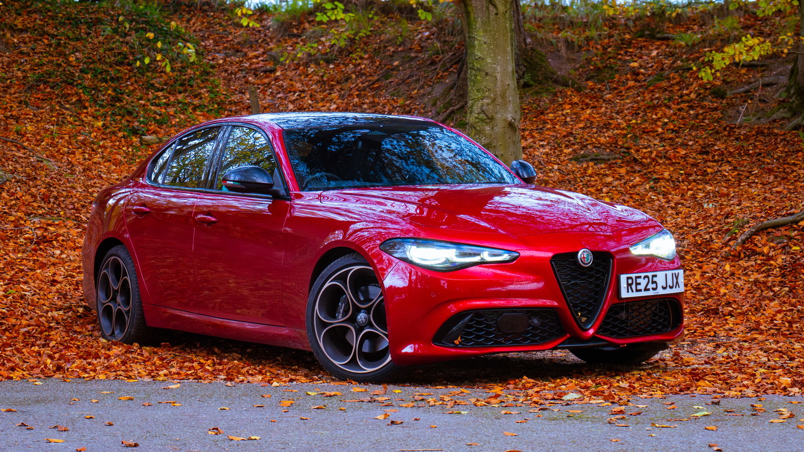 Alfa Romeo Giulia Intensa Front 3/4