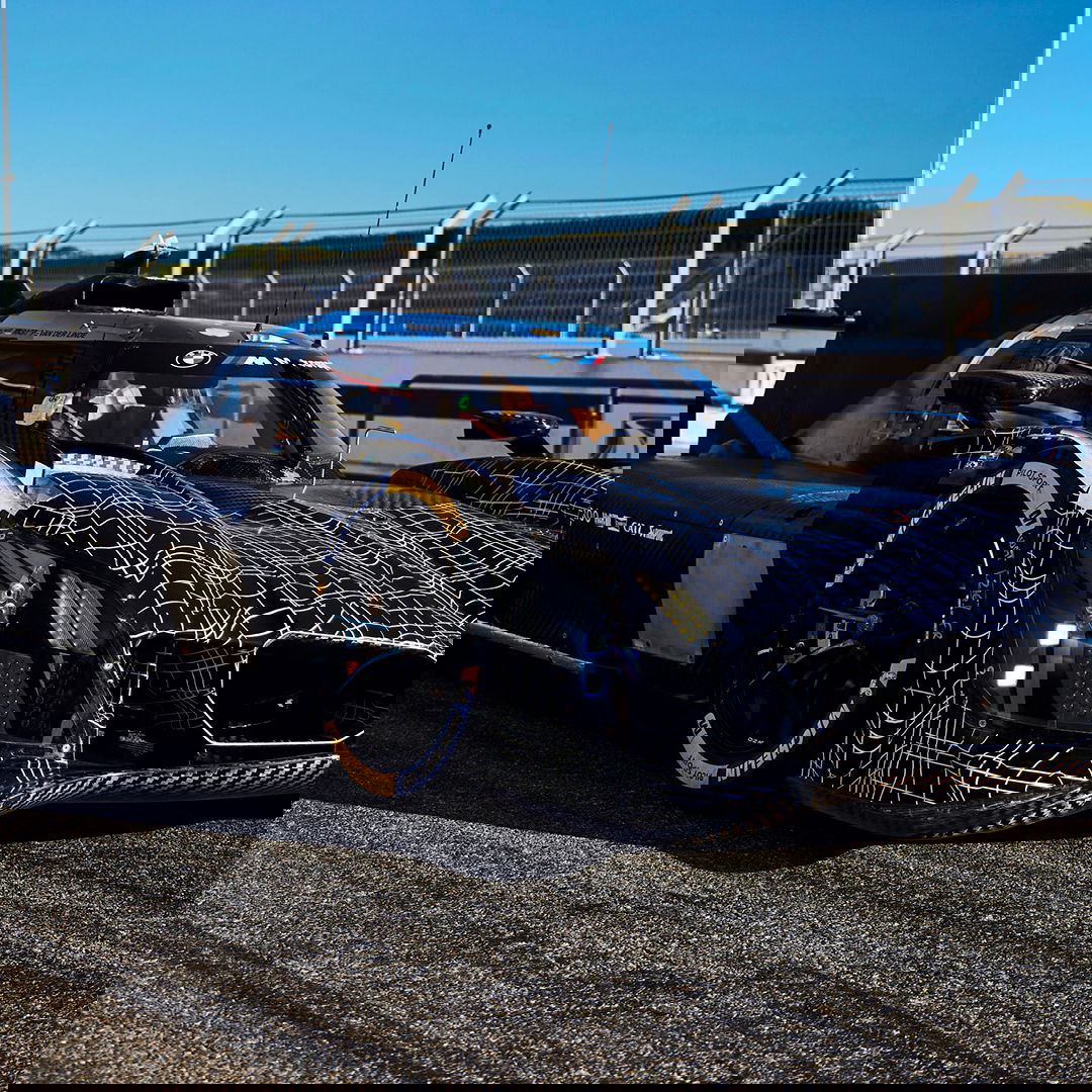 2026 BMW M Hybrid V8, front