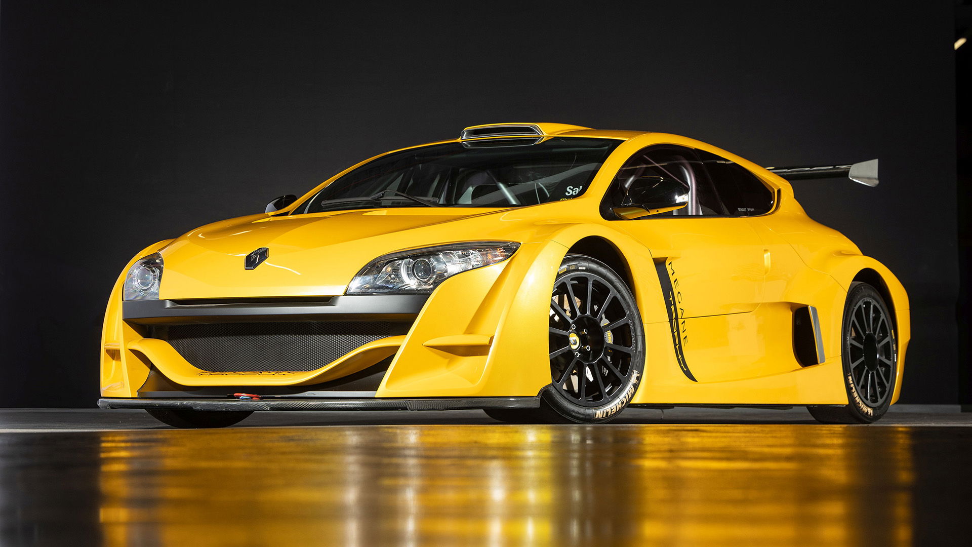 Renault Megane V6 Trophy