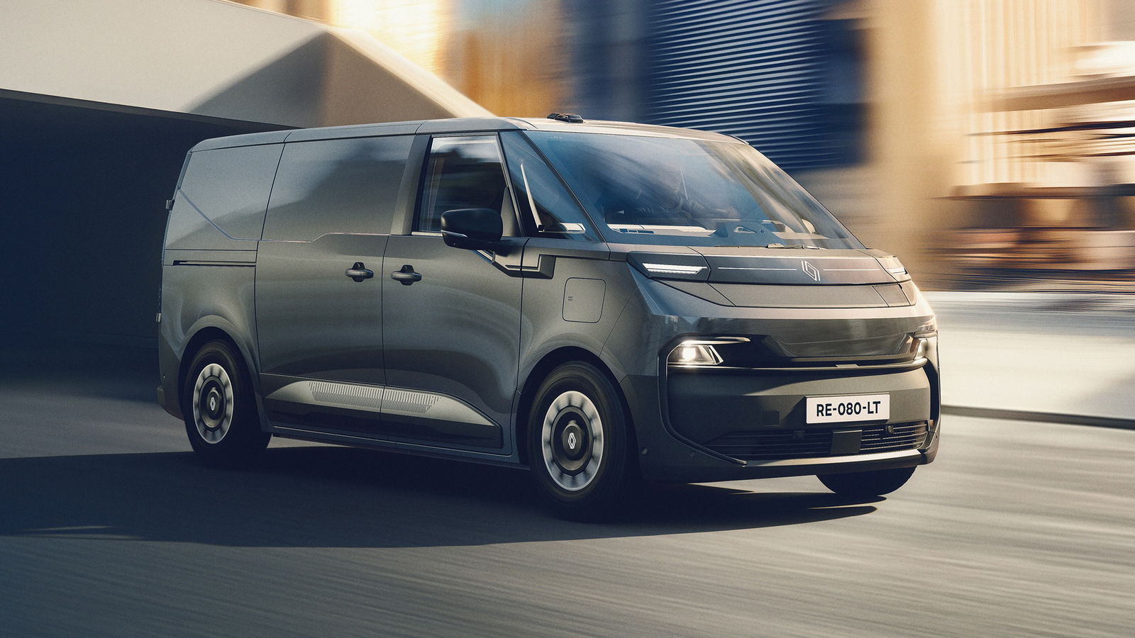 Renault Trafic E-Tech - front