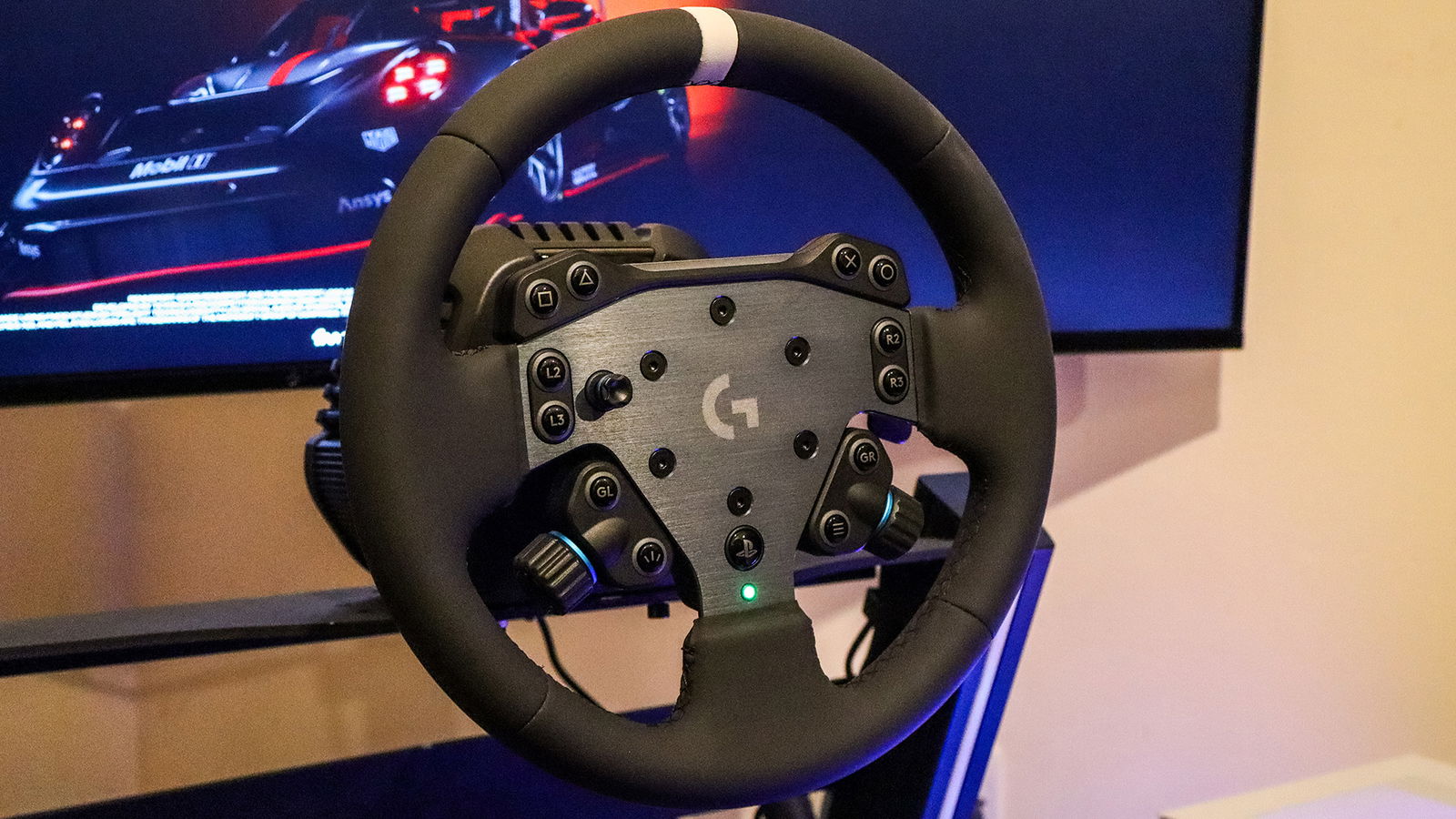 Logitech RS50
