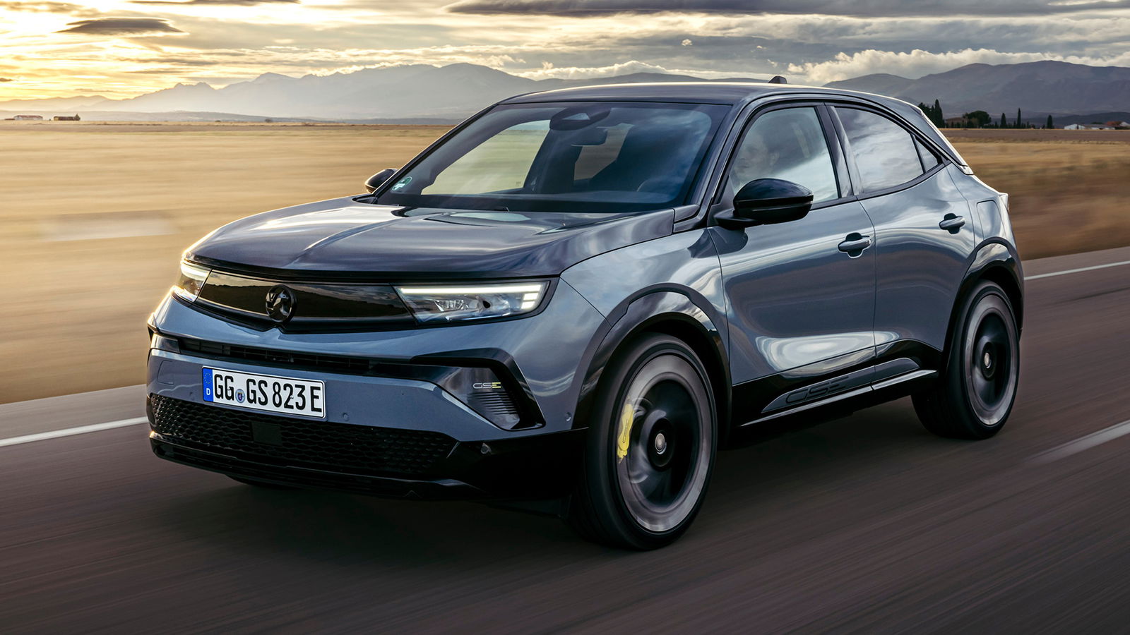 2025 Vauxhall Mokka GSE, front