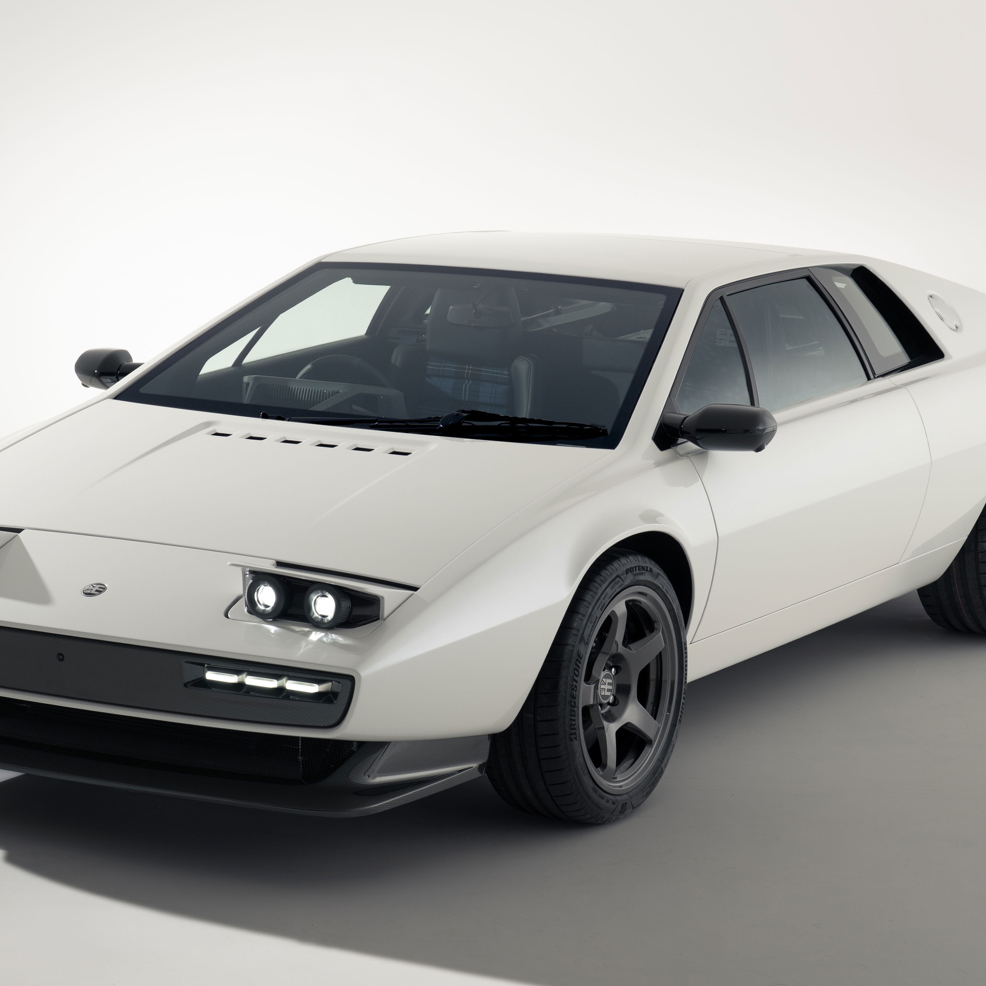 Encor Series 1 - front