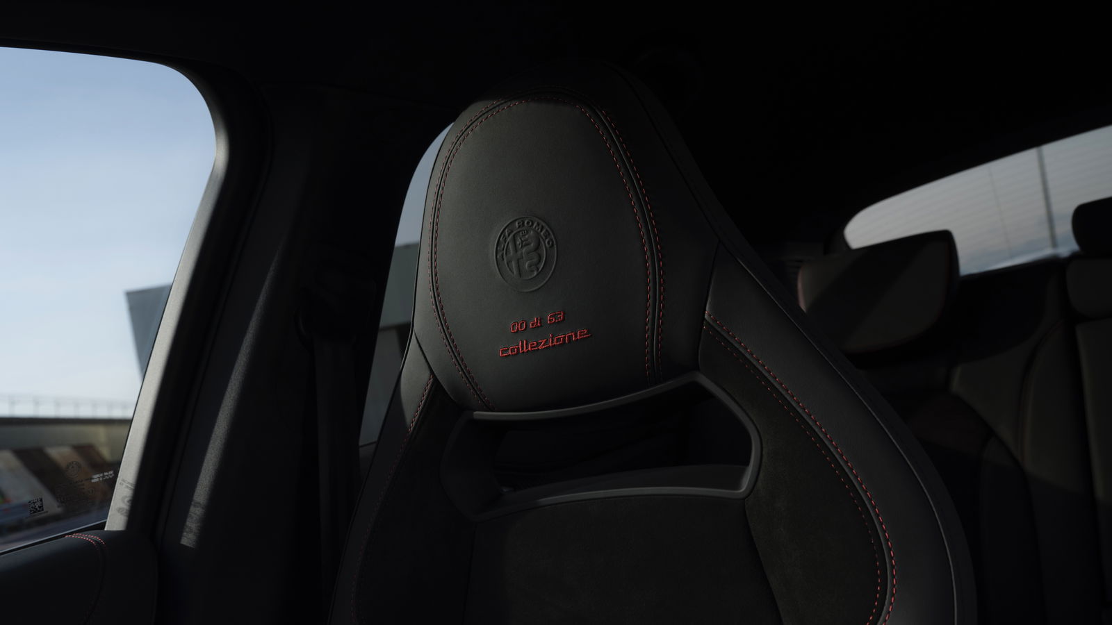 Alfa Romeo Giulia Quadrifoglio Collezione - interior detail