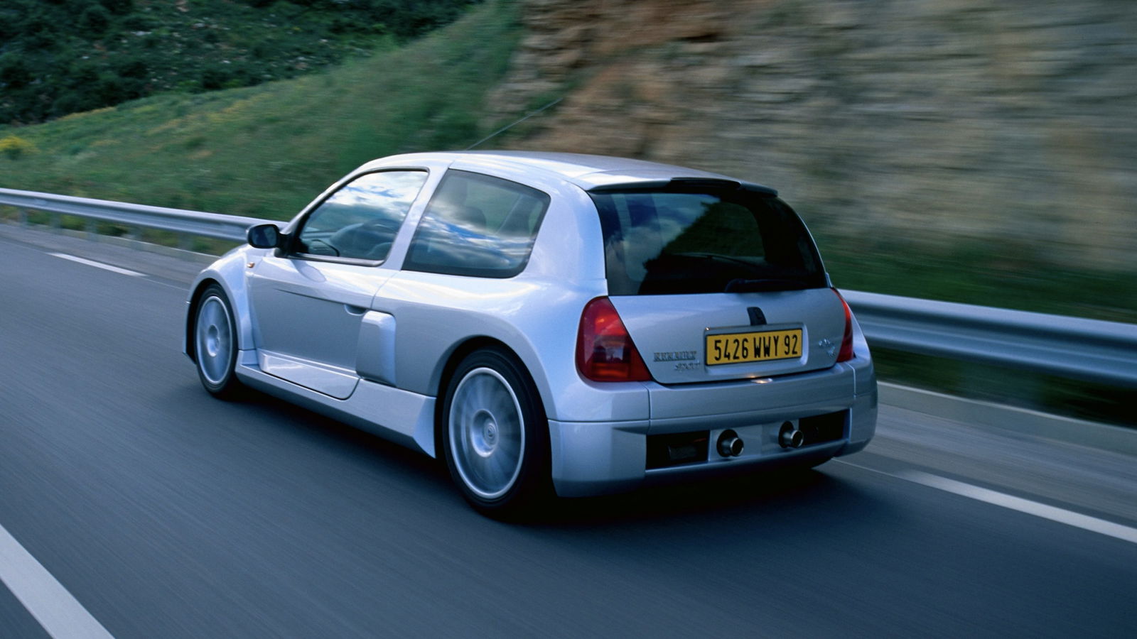 Renault Clio V6