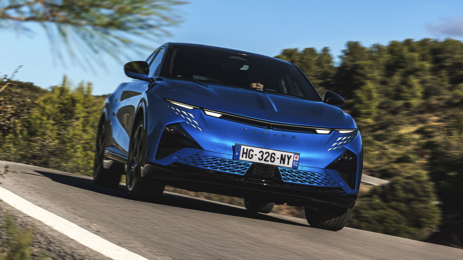 Alpine A390 GT - front, driving