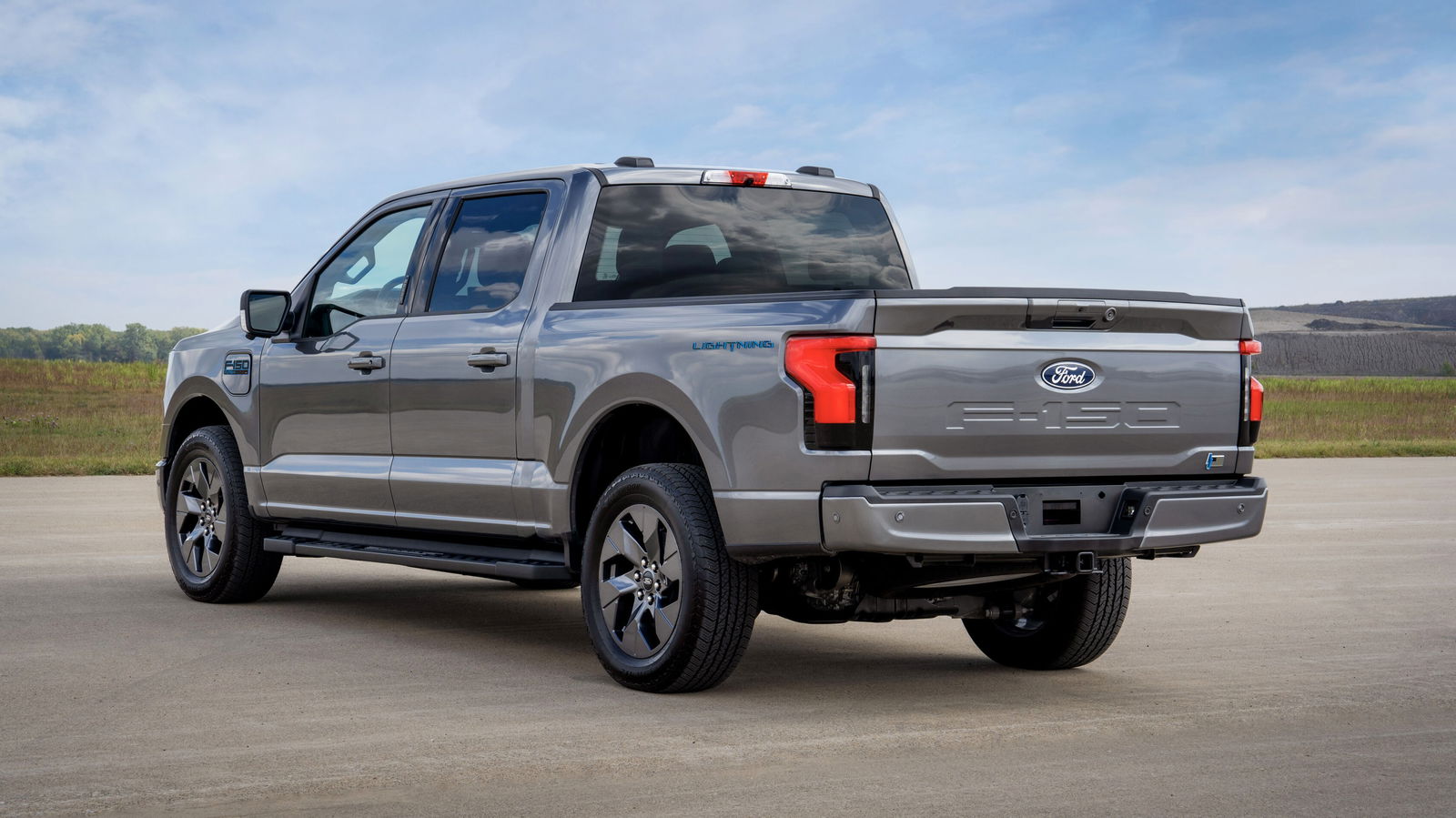 Ford F-150 Lightning - rear