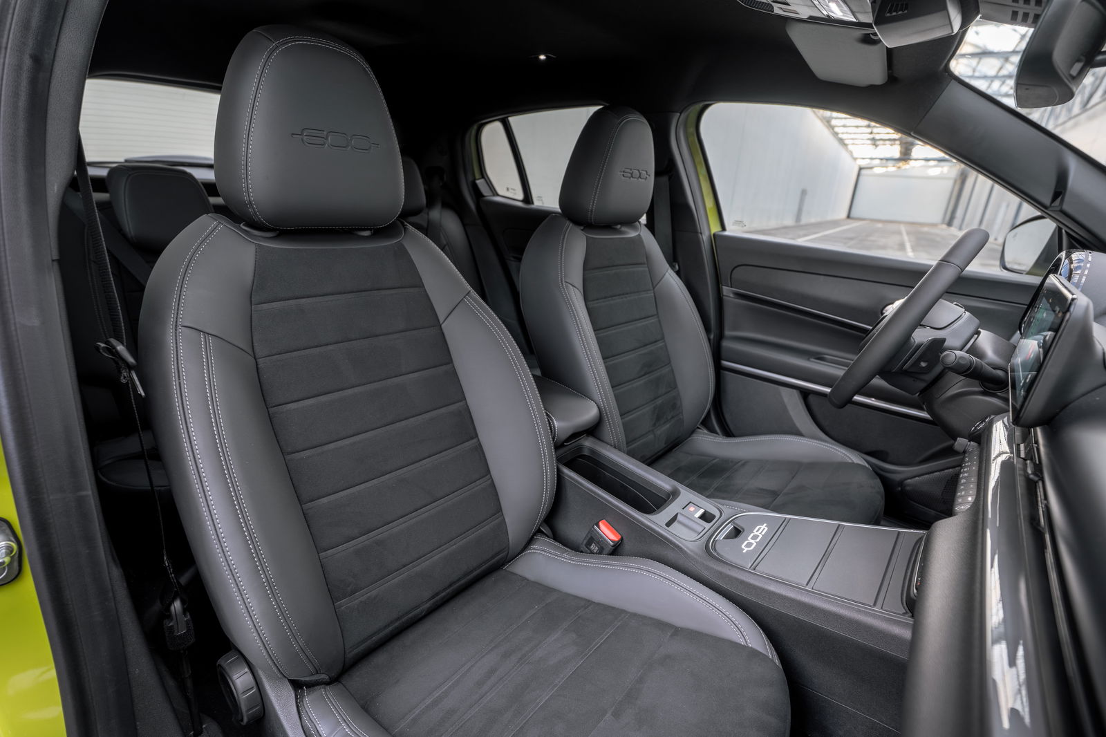 Fiat 600 Sport - interior