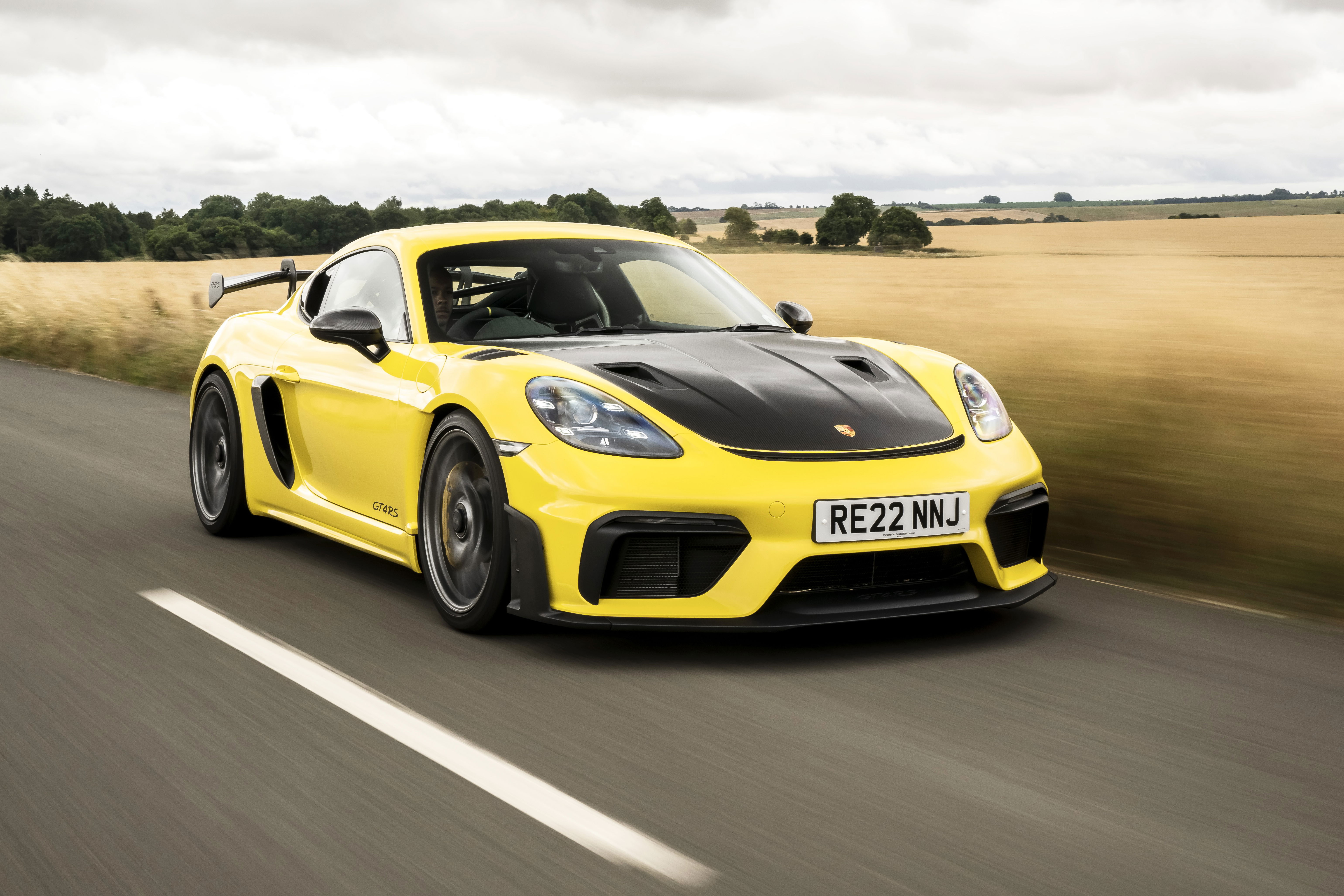 Porsche 718 Cayman GT4 RS