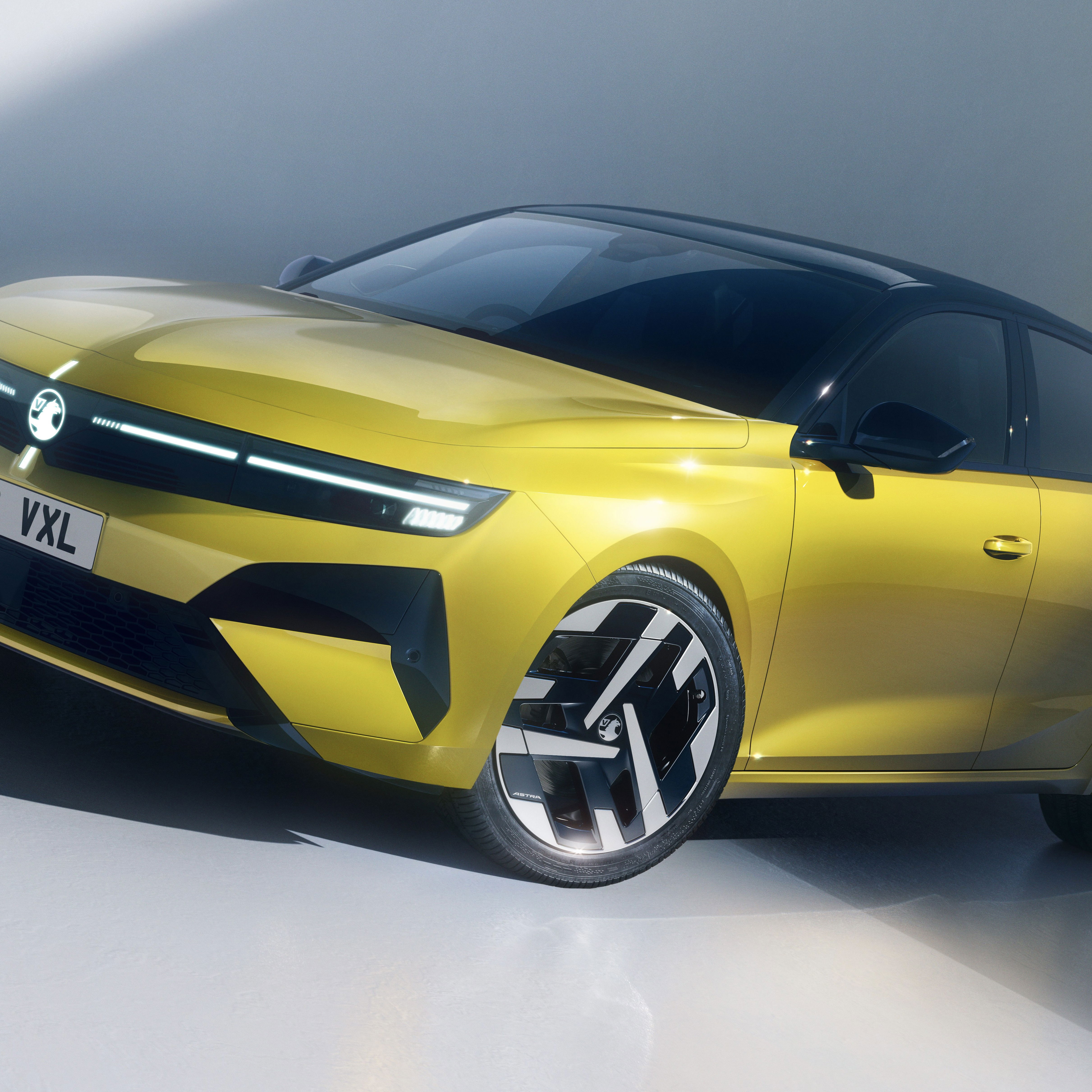 2026 Vauxhall Astra - front