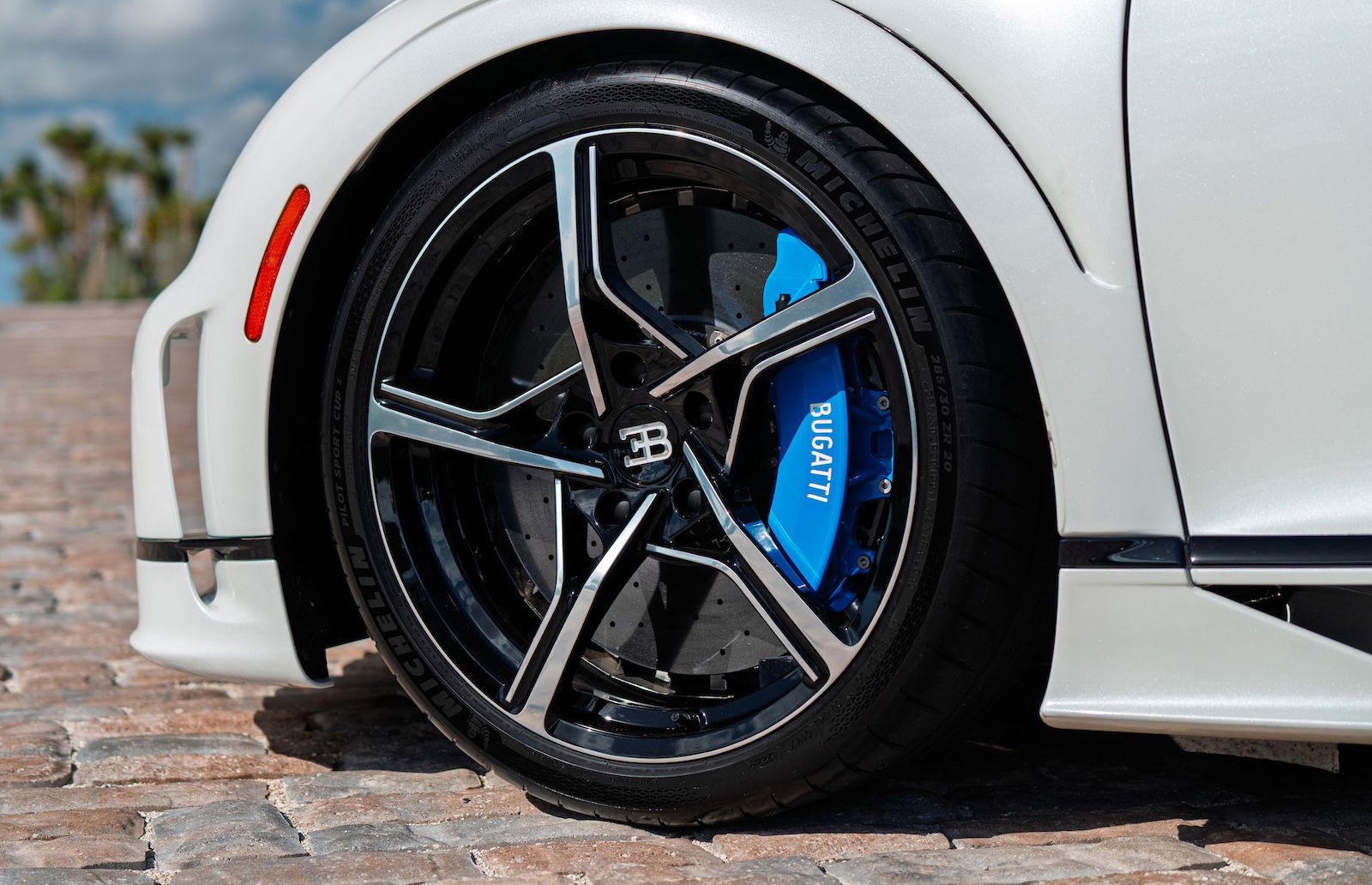 Bugatti Chiron Super Sport 'Éléphant Blanc'