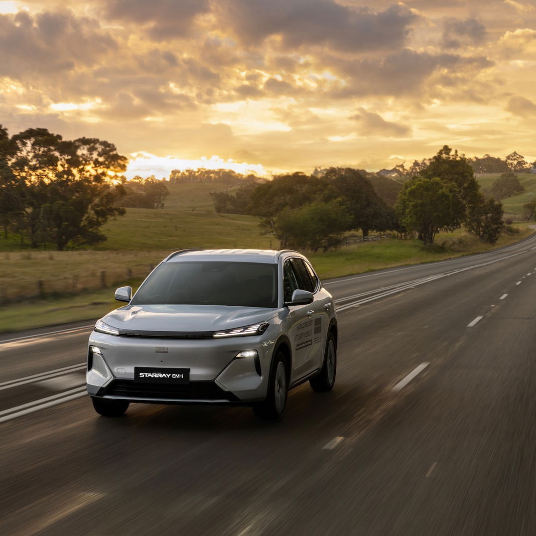 Geely Starray EM-i Super Hybrid - Not UK spec 