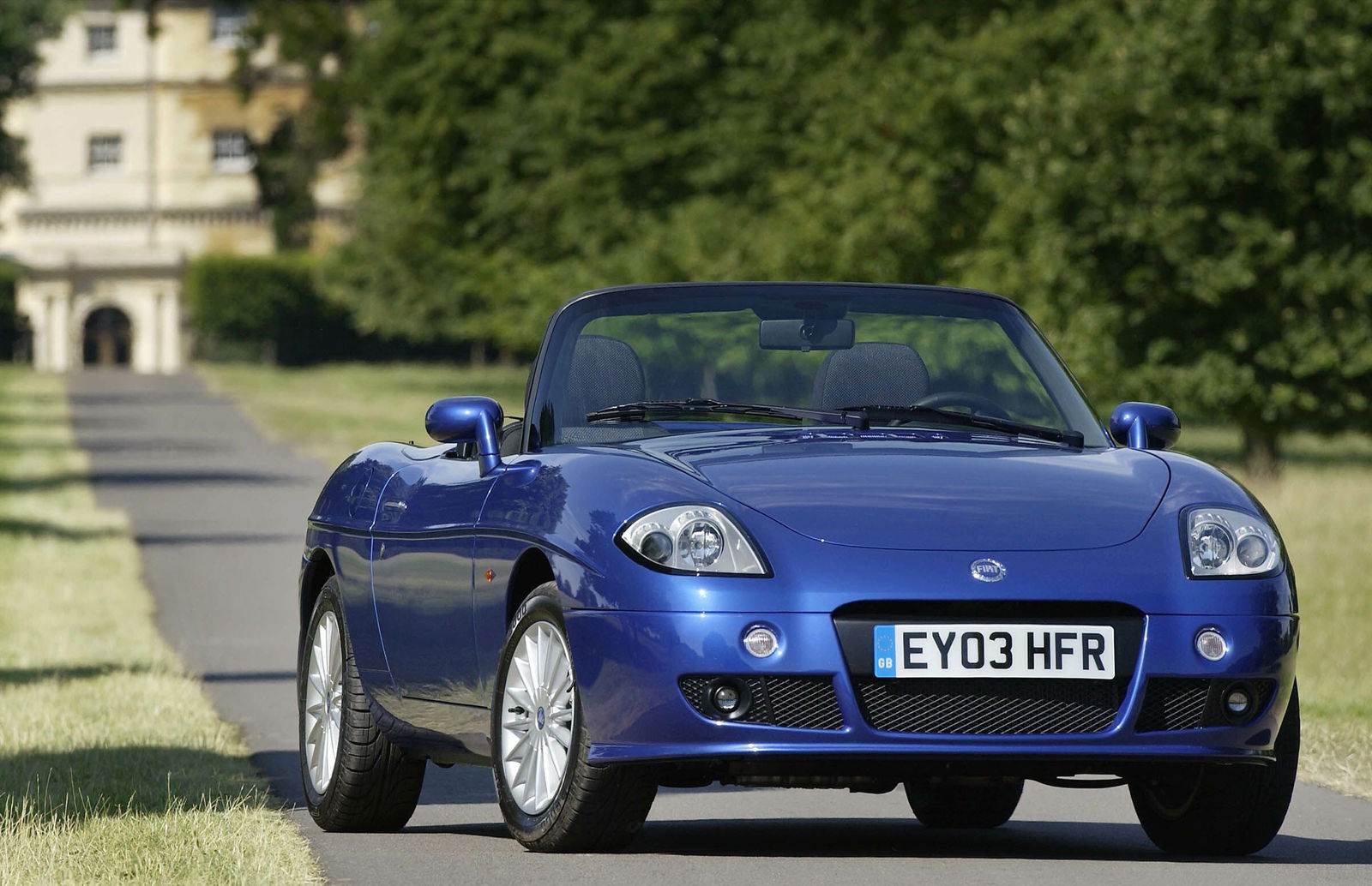 7 Italian Sports Cars You Can Buy For £5000 And Under