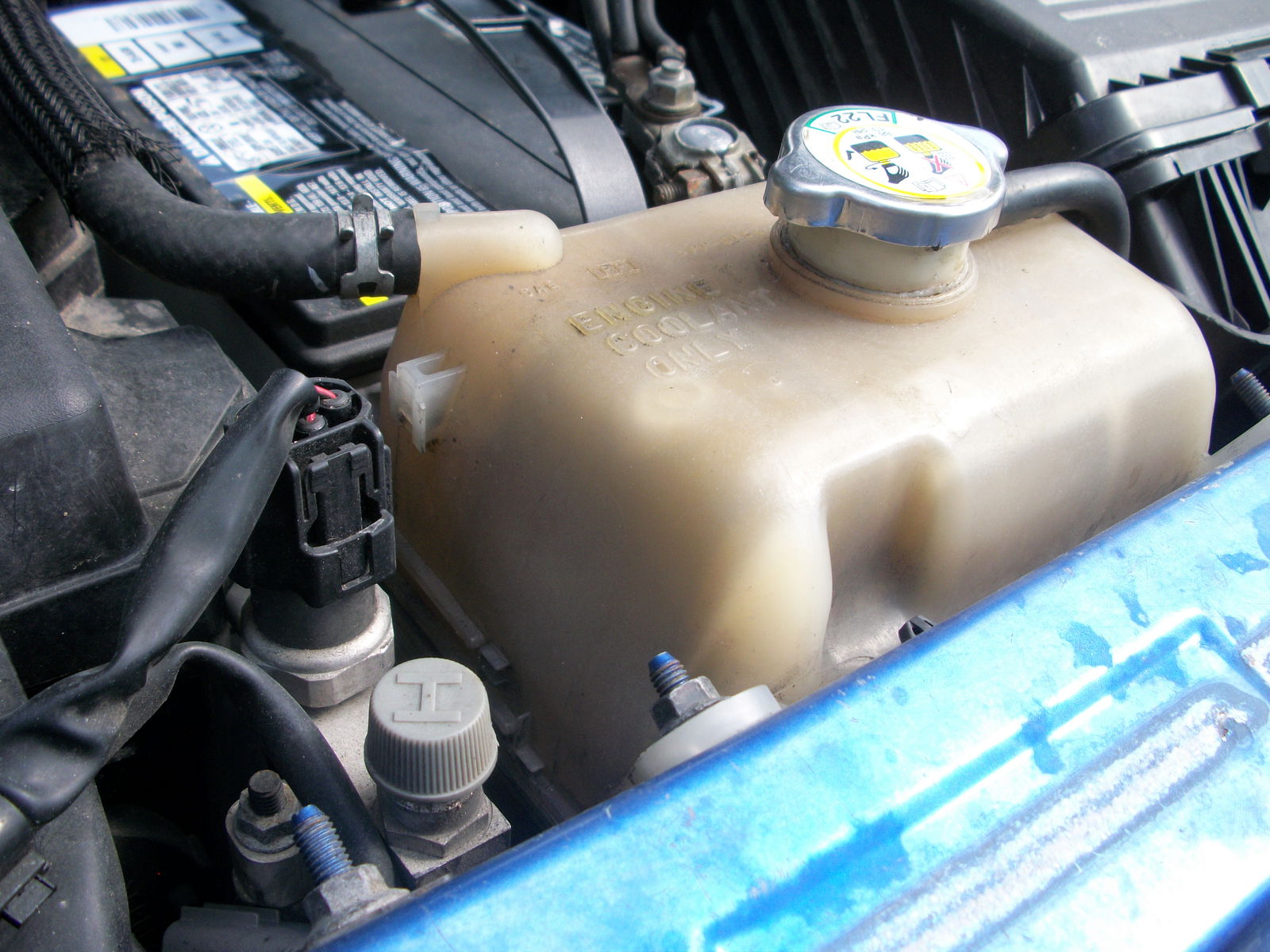 10 Summer Car Care Hacks Using Household Items