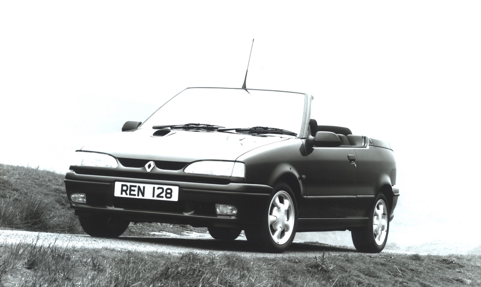 8 Awesome 90s Motors You Need To Buy Before Prices Rocket