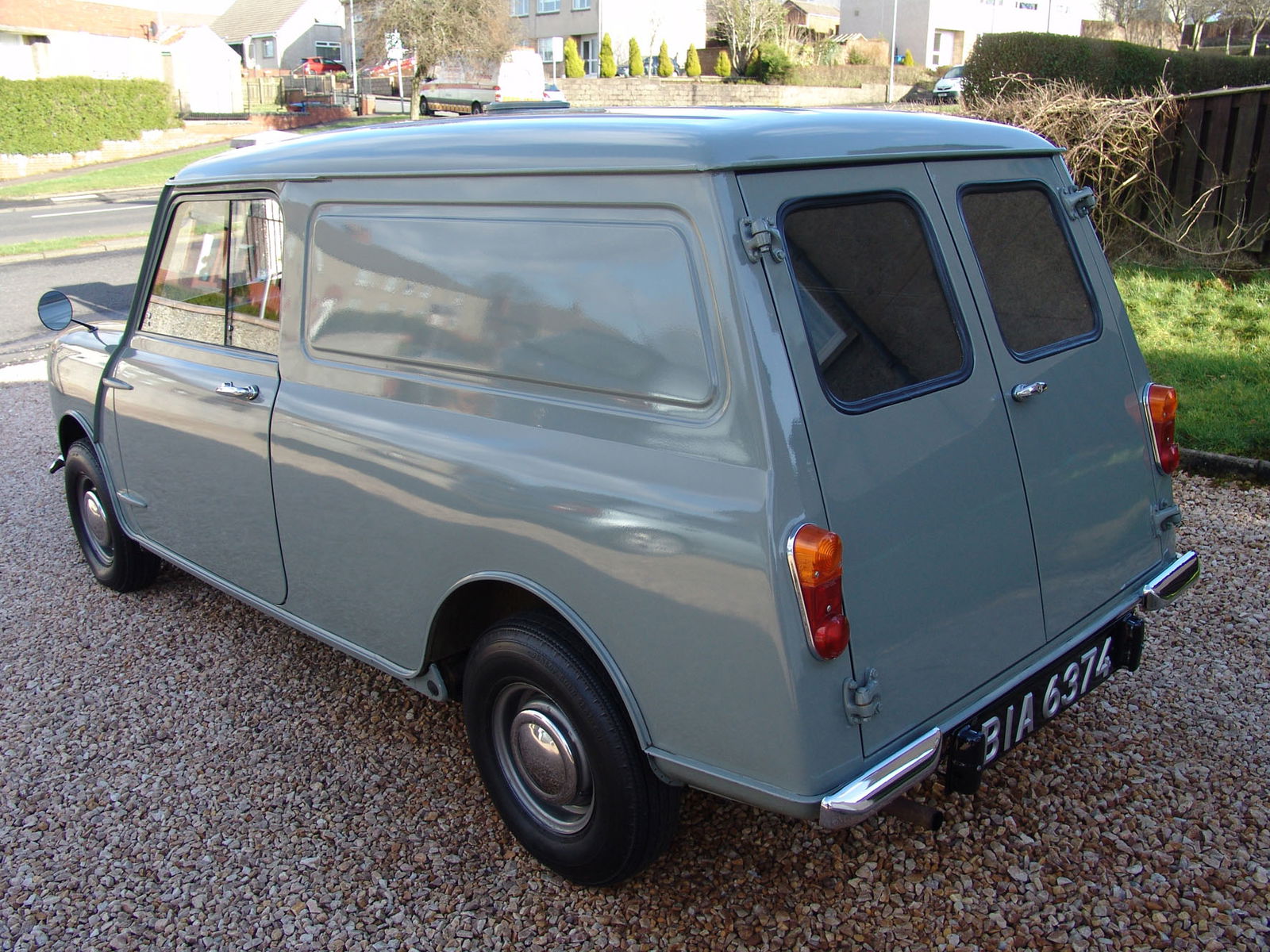 This 1968 Mini Only Has 302 Miles On The Clock Because Its Owner Couldn't Pass Her Test