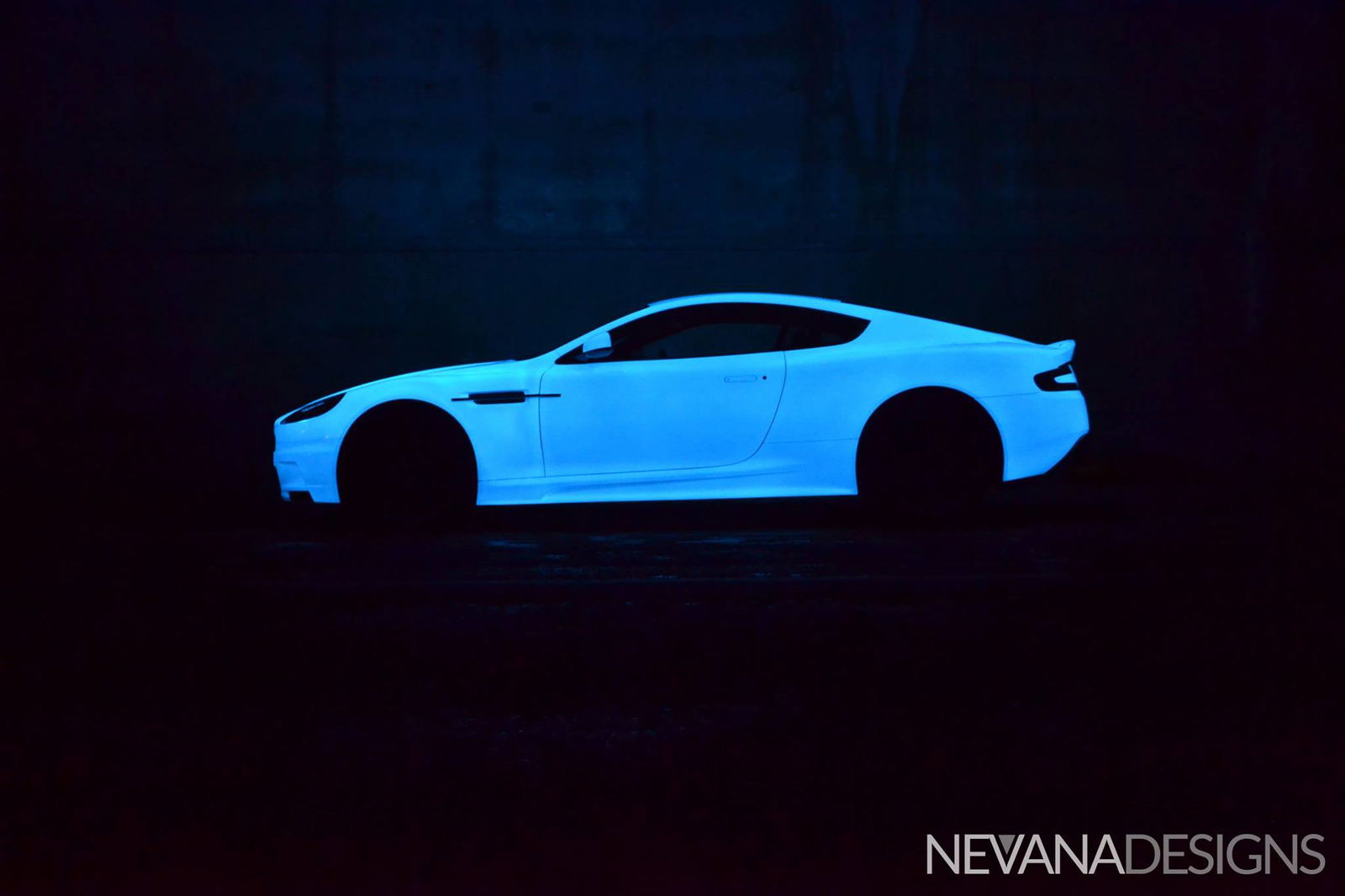 This Awesome Glow In The Dark Aston Martin Will Be Cruising To Las Vegas On The Gumball 3000