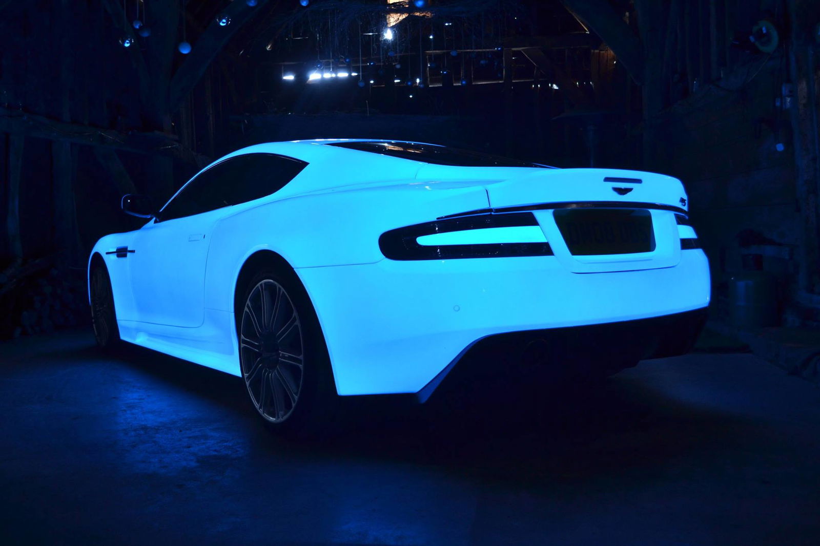 This Awesome Glow In The Dark Aston Martin Will Be Cruising To Las Vegas On The Gumball 3000