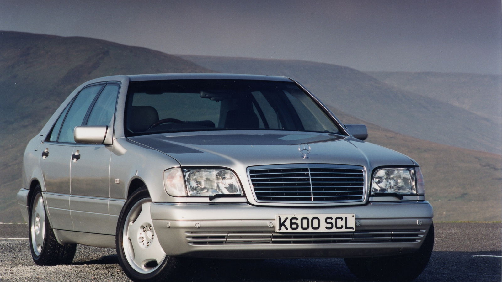 6 Ordinary Cars That Share Engines With Exotics