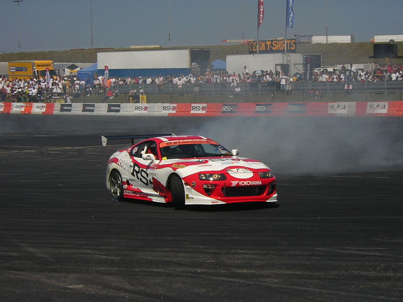 Starting out as a drifter? Avoid expensive machinery like this!