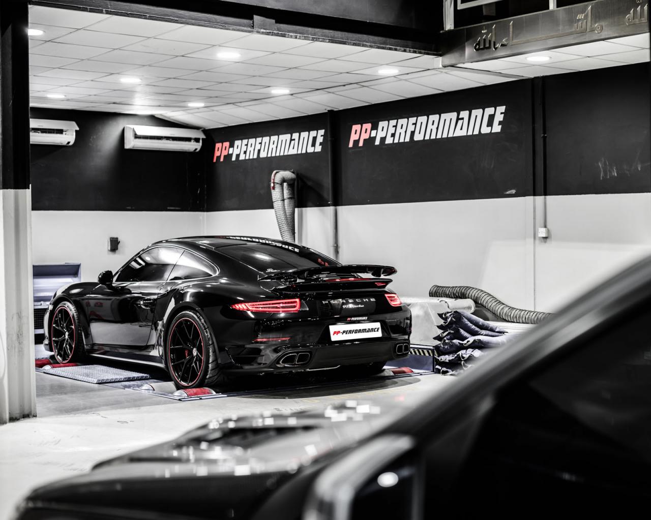 £9k Of Upgrades Can Turn Your Porsche 911 Turbo Into A 9sec 1/4 Mile Demon