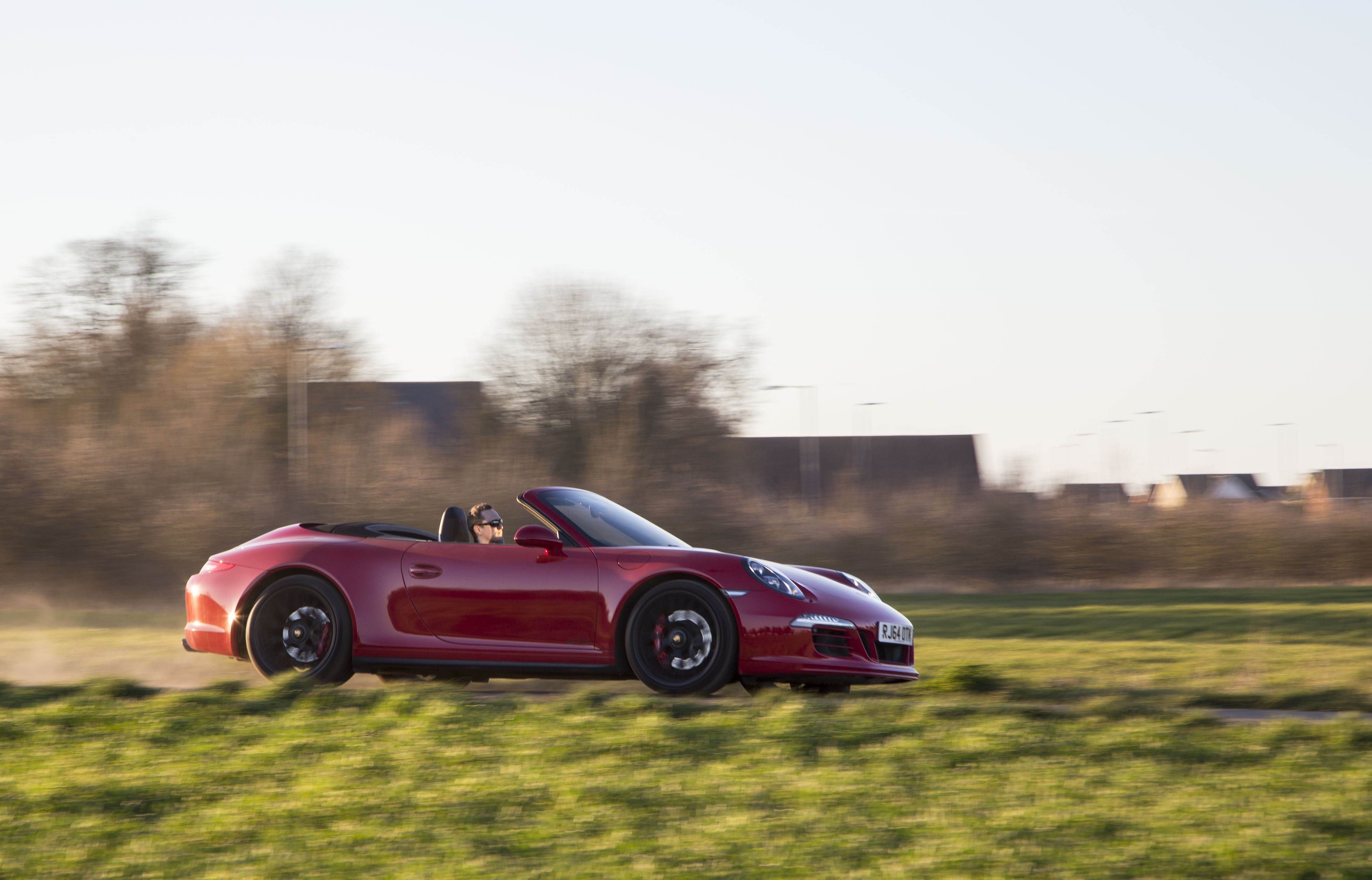 911_2-55968e3abe0a9.jpg?width=