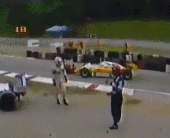 10 Signs That You’re A Helpless F1 Addict
