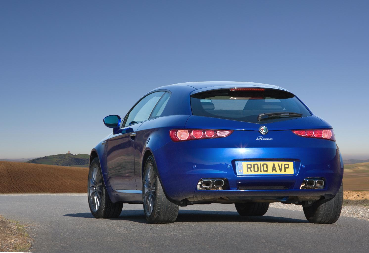 7 Italian Sports Cars You Can Buy For £5000 And Under