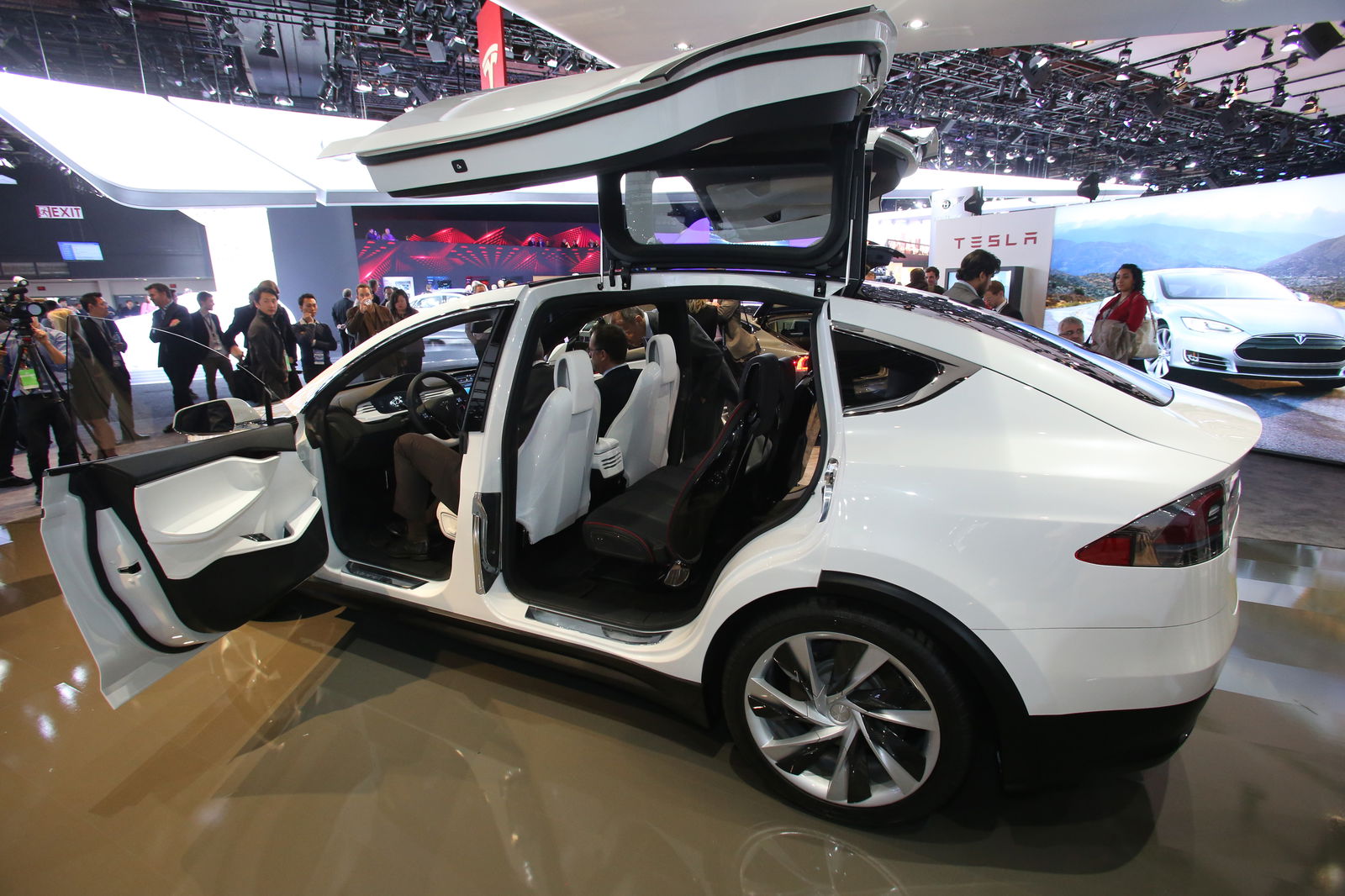You Can Order Tesla’s $35k Model 3 In Six Month’s Time, But There’s A Catch