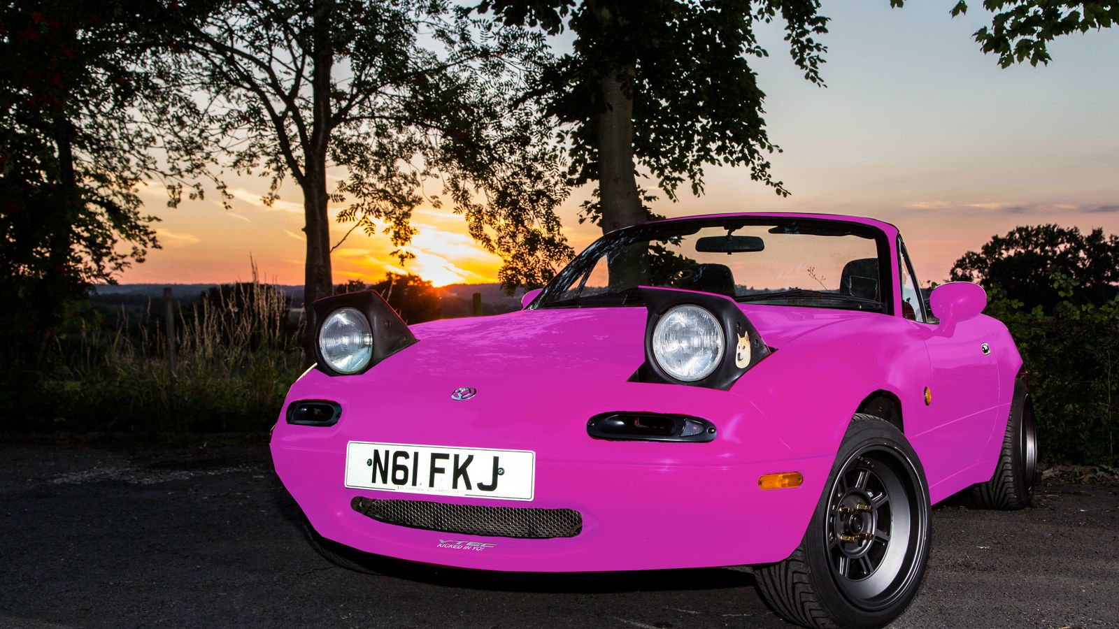 Which Wrap Design Suits Project MX-5 Best?