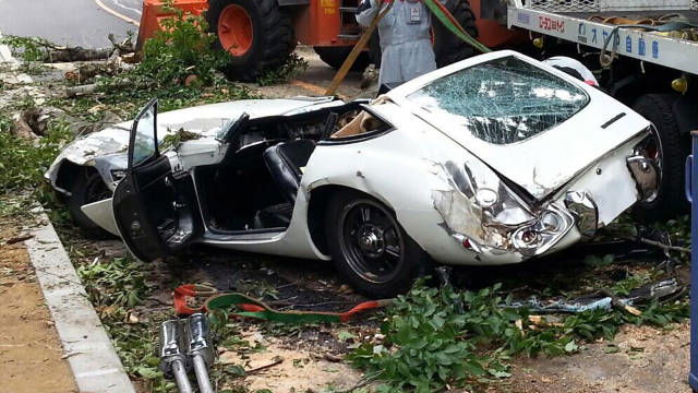 Seeing An Ultra-Rare Toyota 2000GT Crushed To Death By A Tree Will Give You Inconsolable Feels