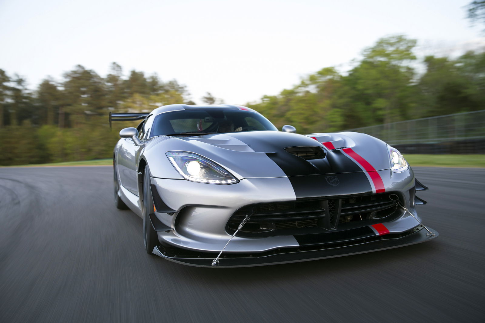 The Viper Will Die In 2017 Thanks To Arbitrary Safety Requirements