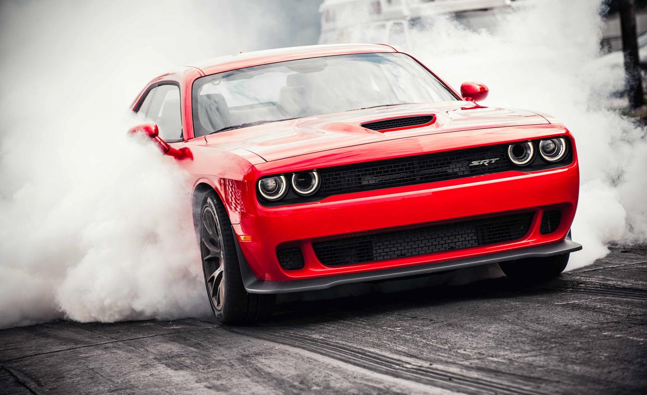 Ford's Snarling 500bhp+ Mustang GT350 Is Here 