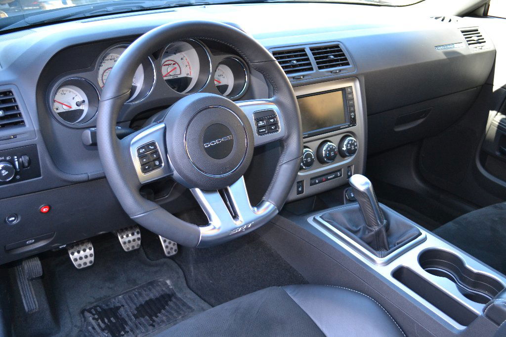 A Dodge Challenger SRT8 Will Let You Live Out Your 'Murican Muscle Car Dreams