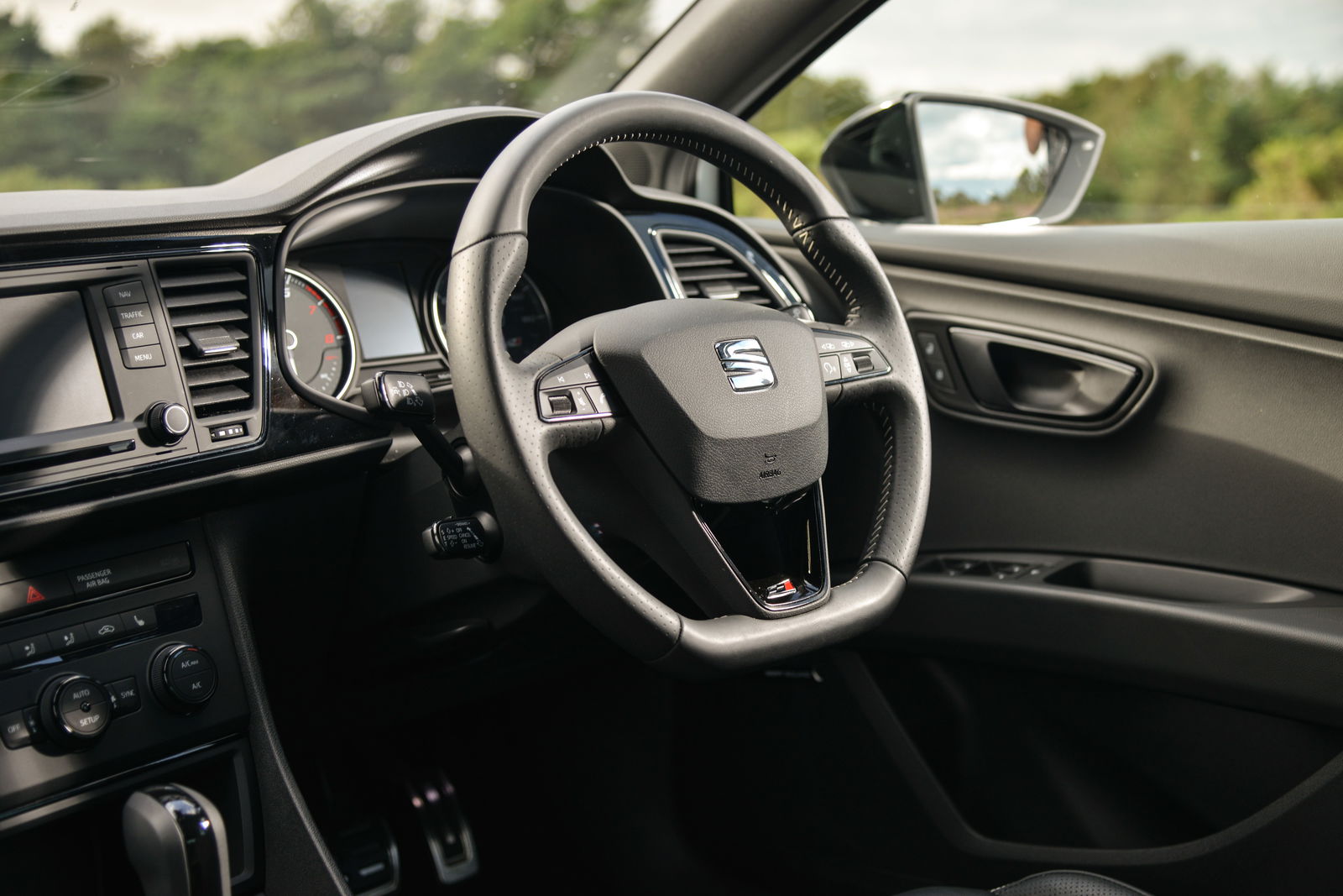How The Seat Leon Cupra Turned My Friday Night Into A Hot Hatch Masterclass