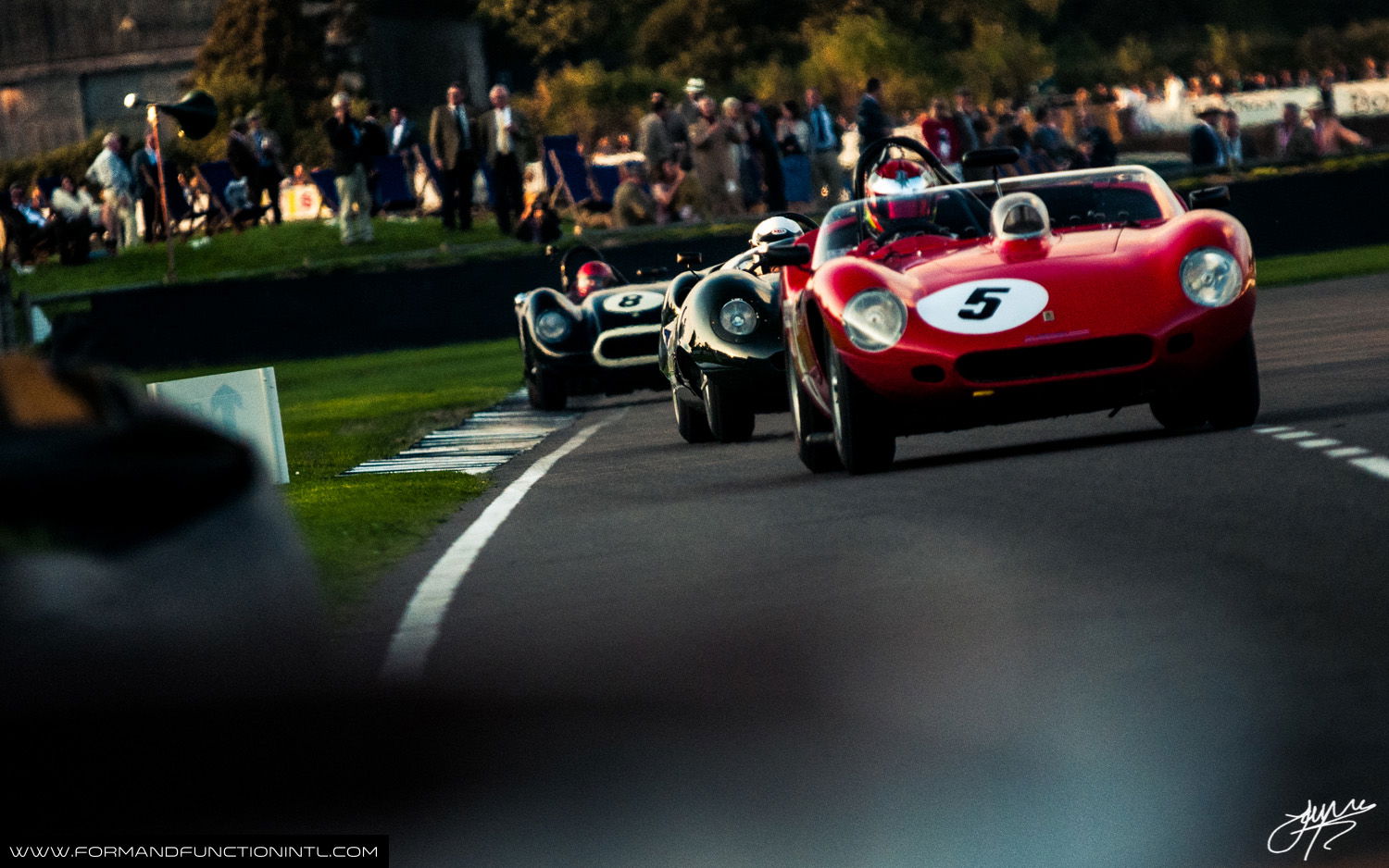 25 Stunning Pictures That Perfectly Capture The Goodwood Revival Spirit 